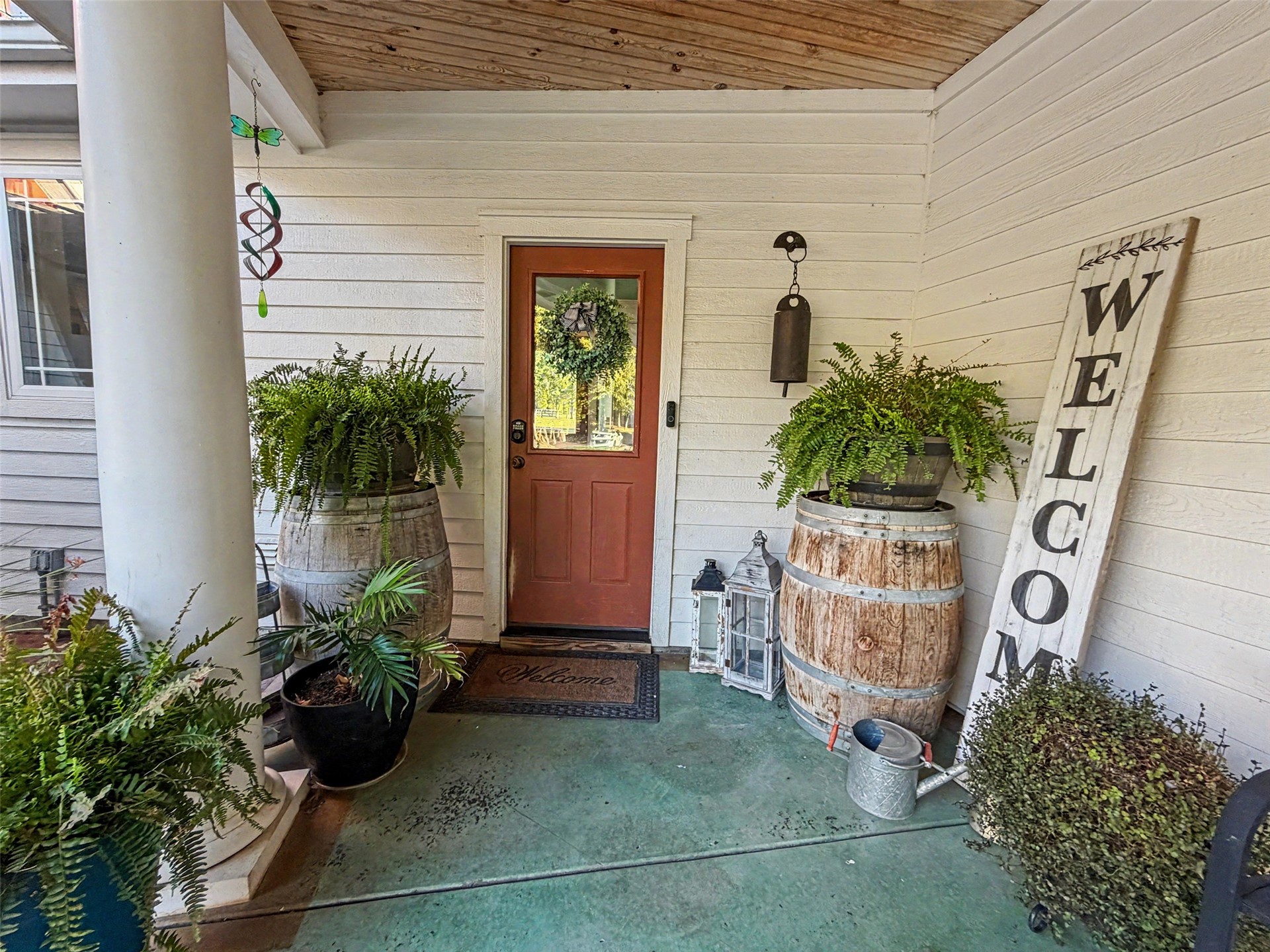 19216 W Pettit Bay Road Property Photo 5