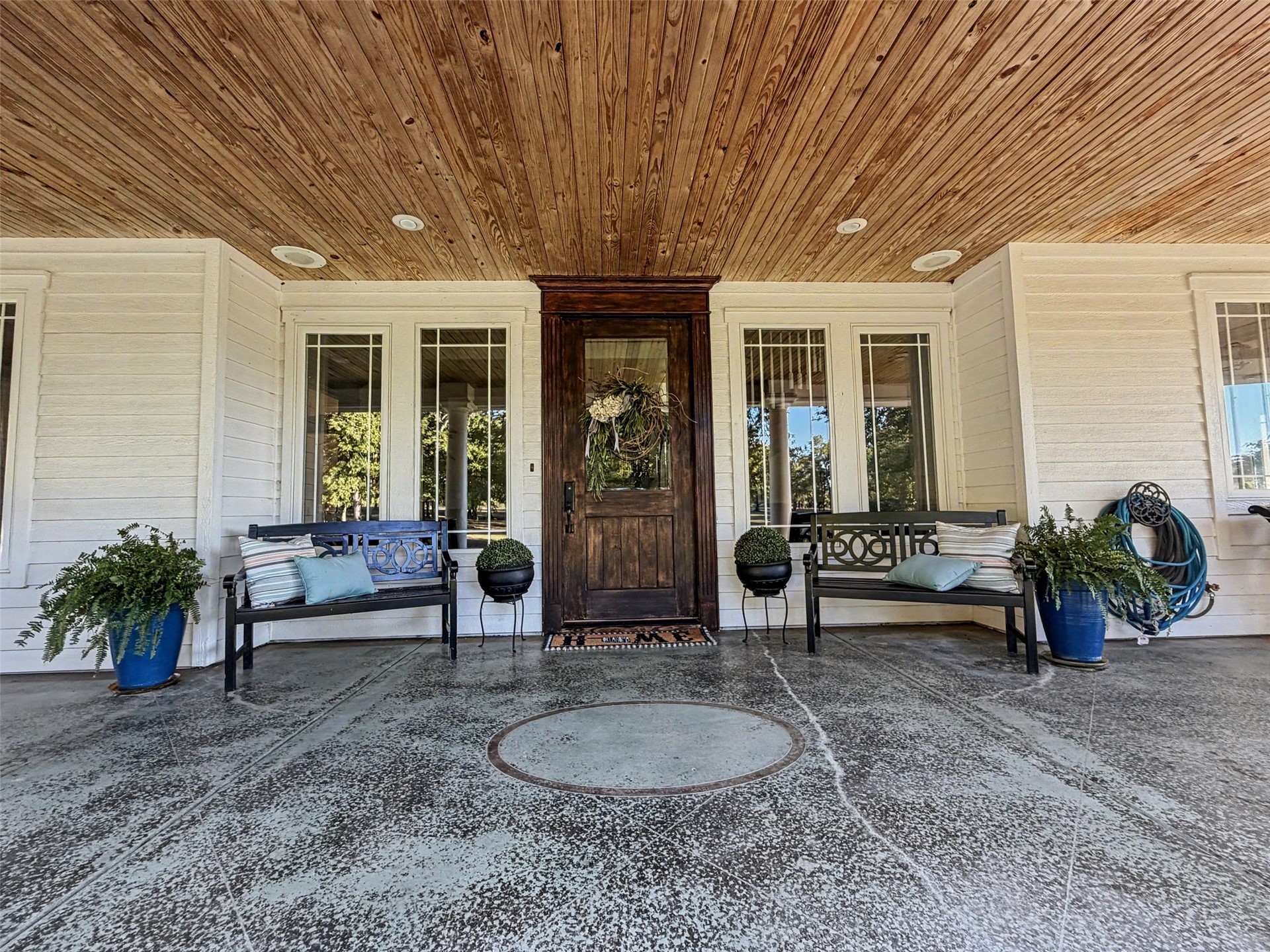 19216 W Pettit Bay Road Property Photo 6