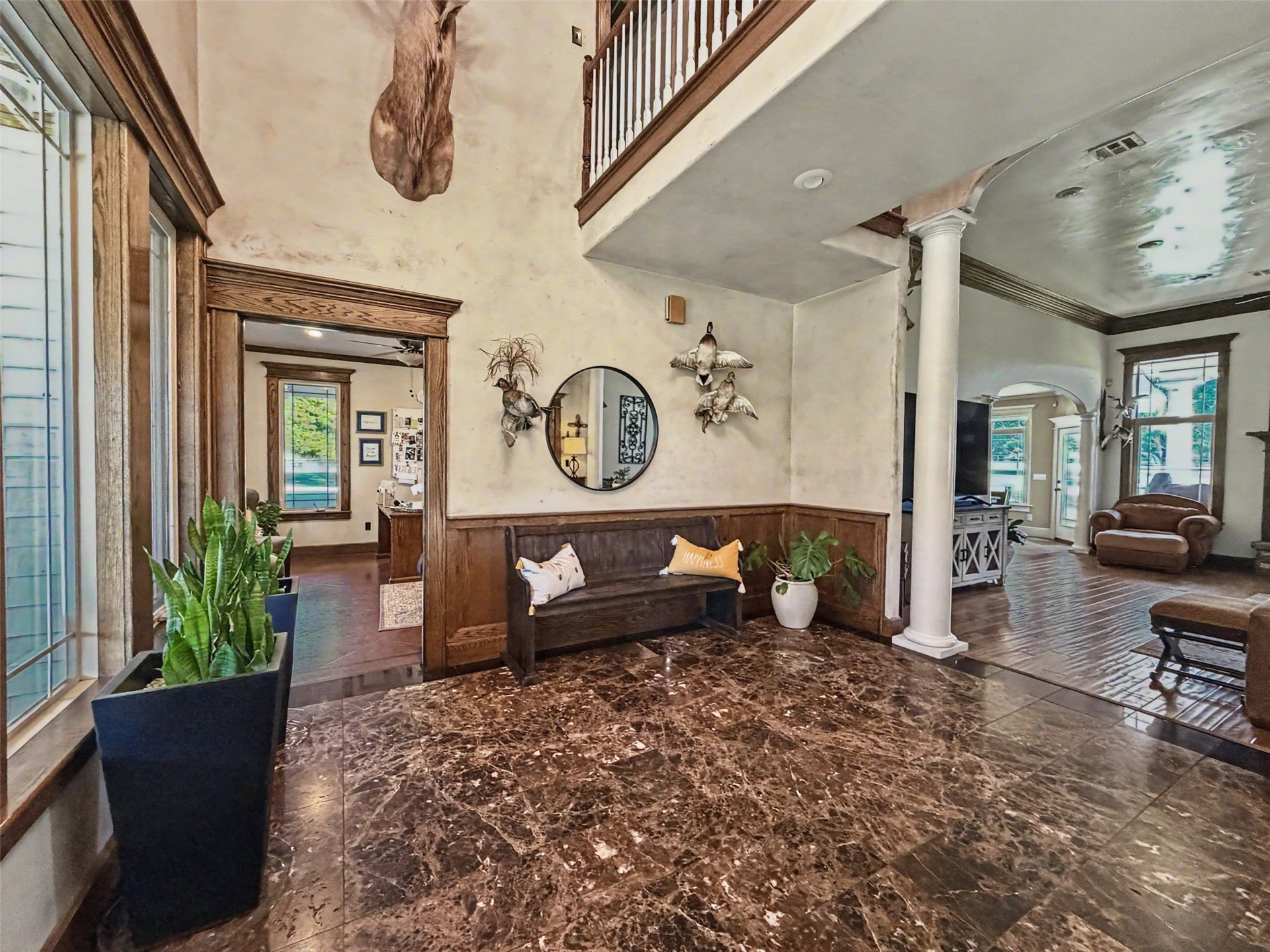 19216 W Pettit Bay Road Property Photo 8