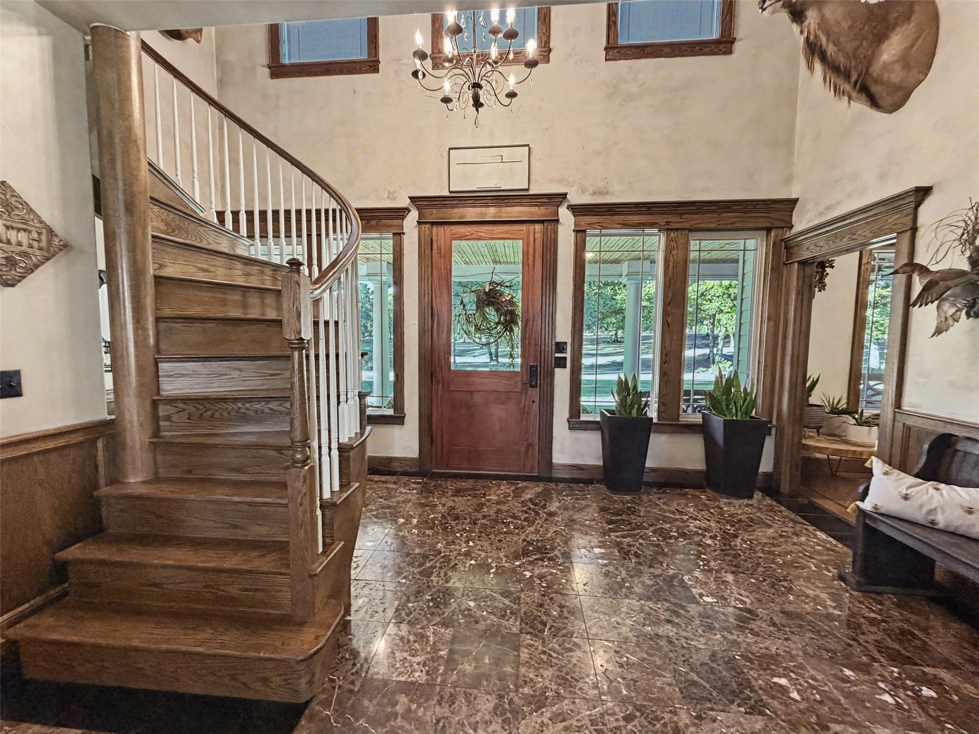 19216 W Pettit Bay Road Property Photo 10