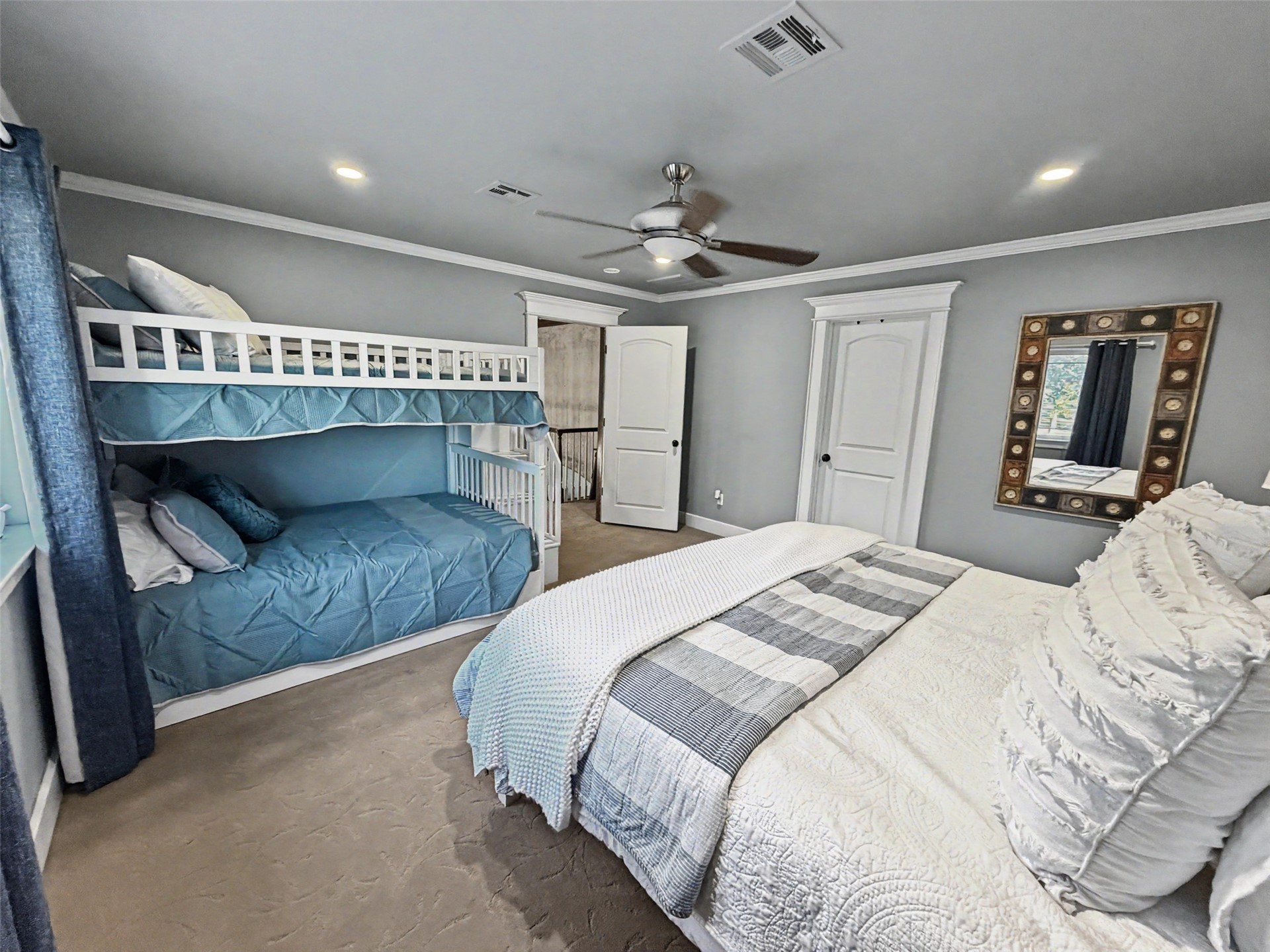 19216 W Pettit Bay Road Property Photo 58