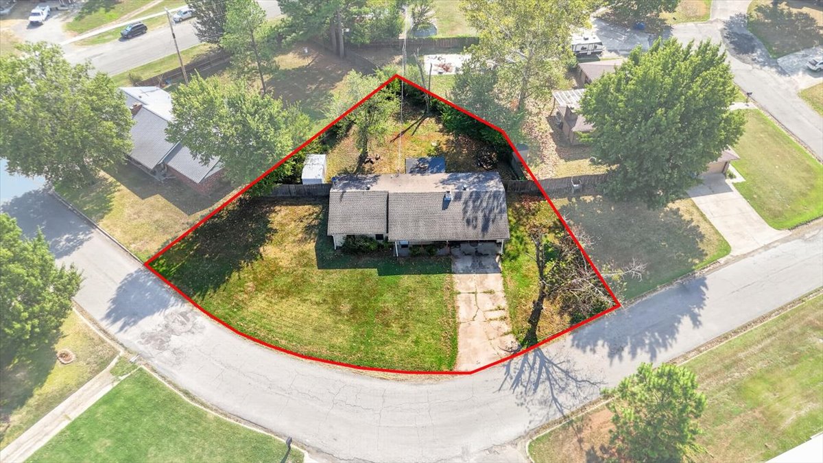 162 Sunset Street Property Photo 10