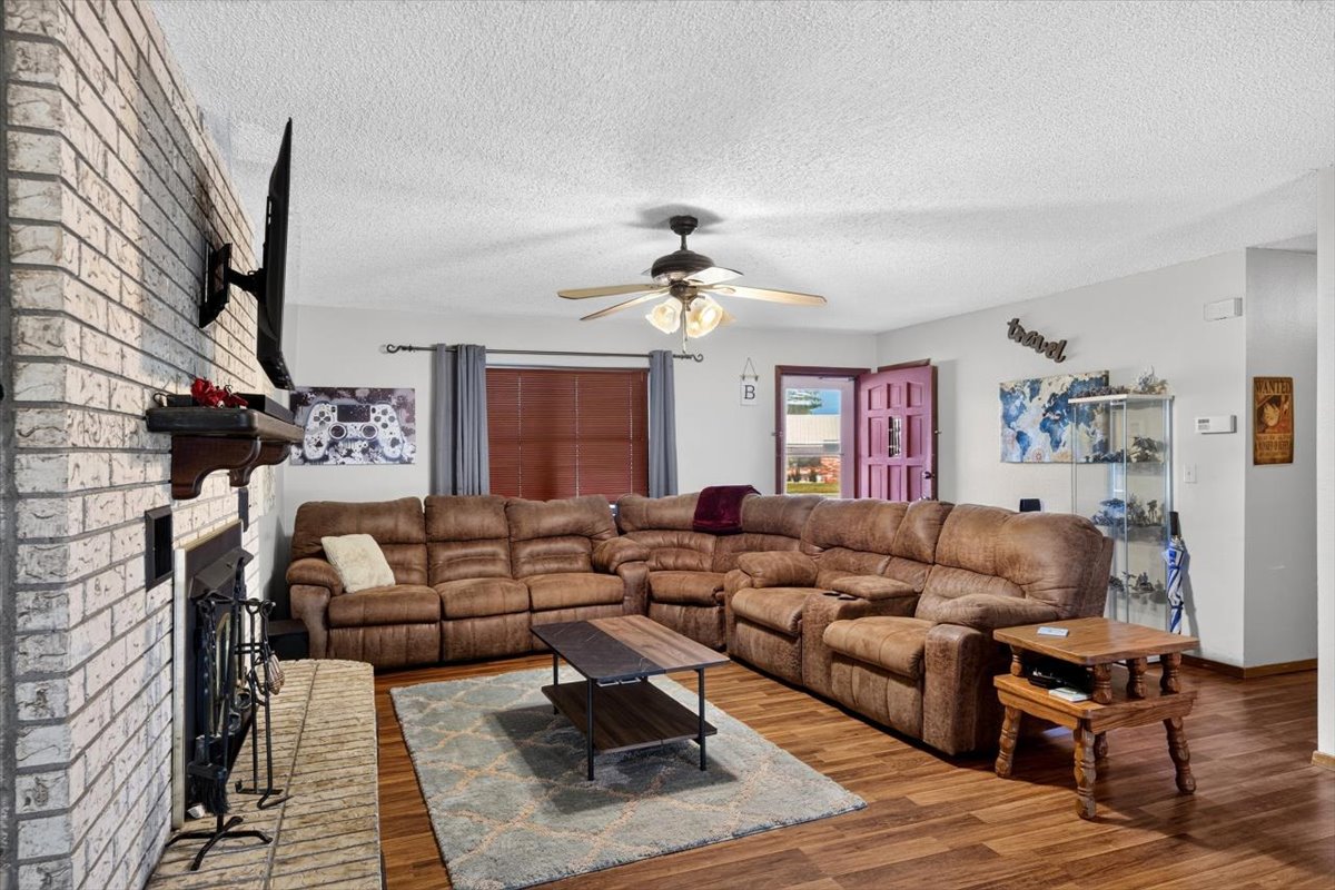 162 Sunset Street Property Photo 14