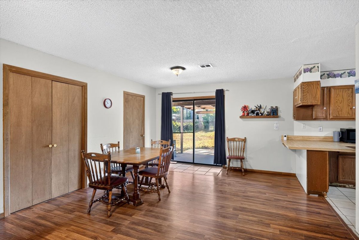 162 Sunset Street Property Photo 15