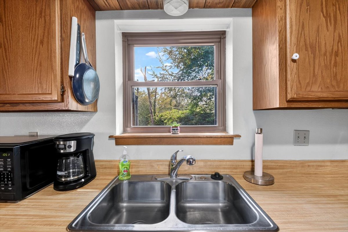 162 Sunset Street Property Photo 20