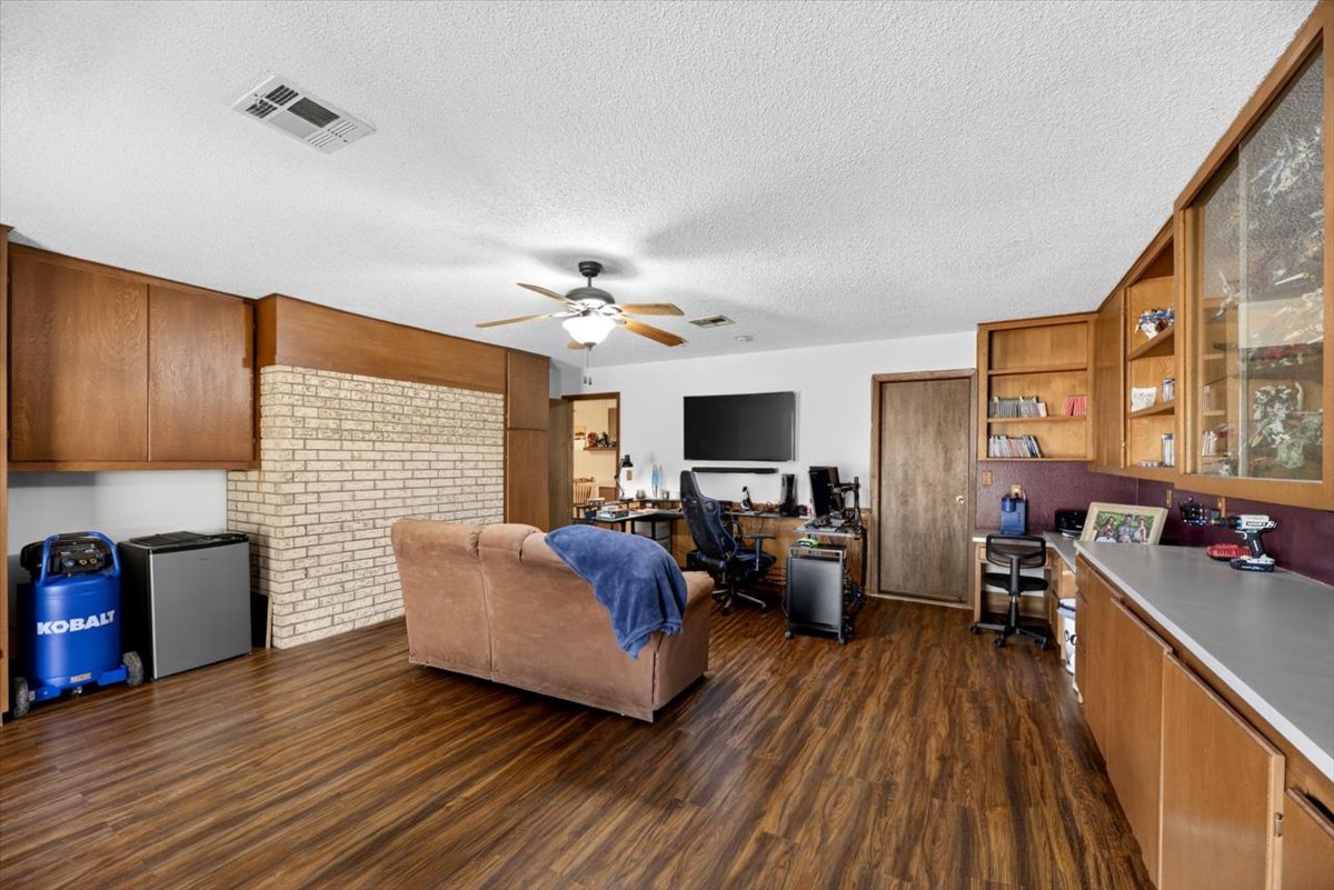 162 Sunset Street Property Photo 22