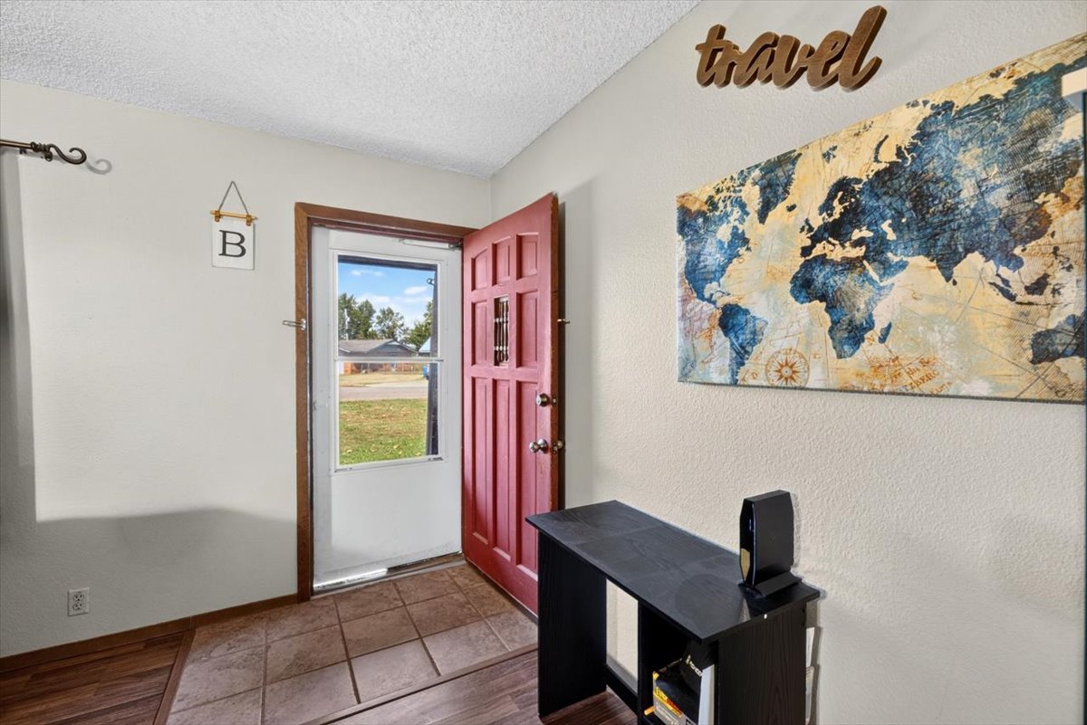 162 Sunset Street Property Photo 25