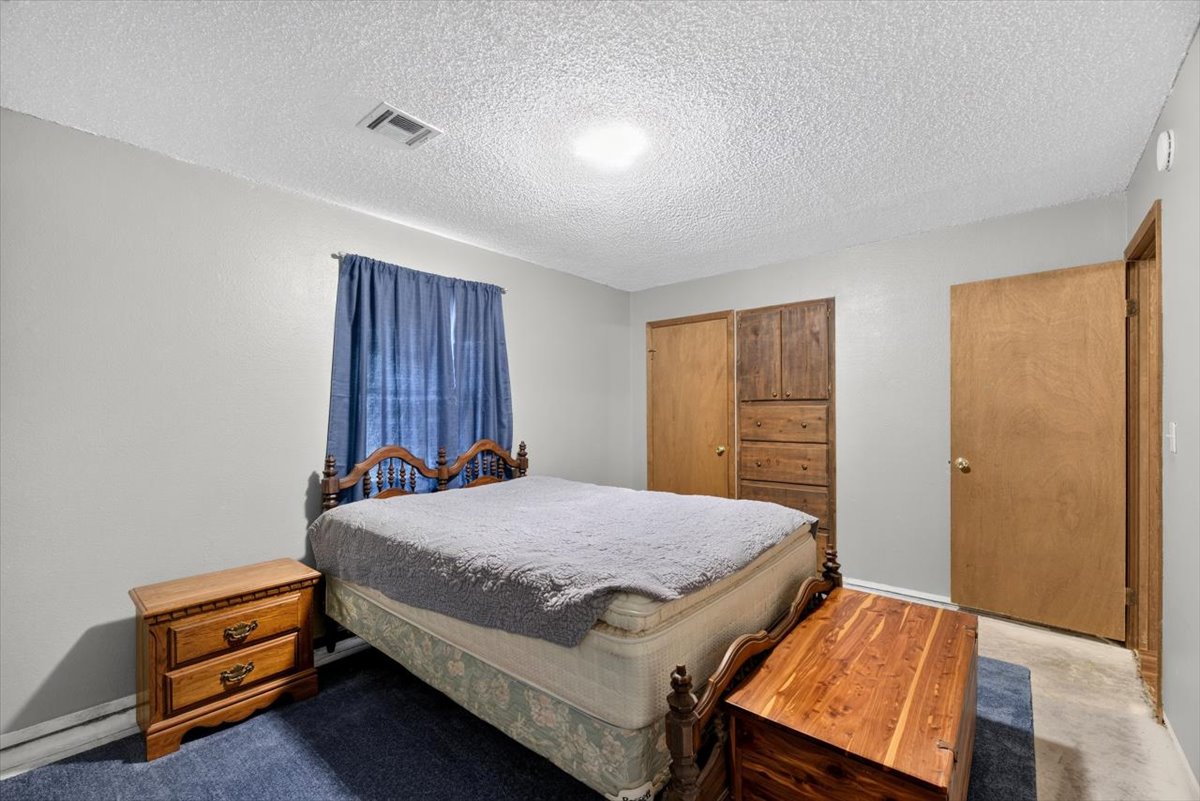 162 Sunset Street Property Photo 28
