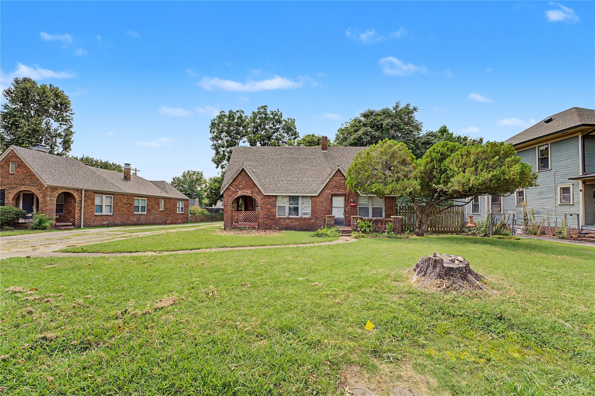 1216 S Birmingham Avenue E Property Photo 2