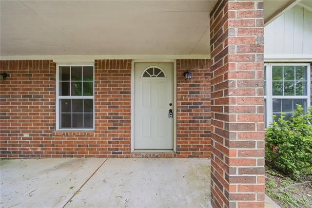 503 Quail Lake Drive Property Photo 2