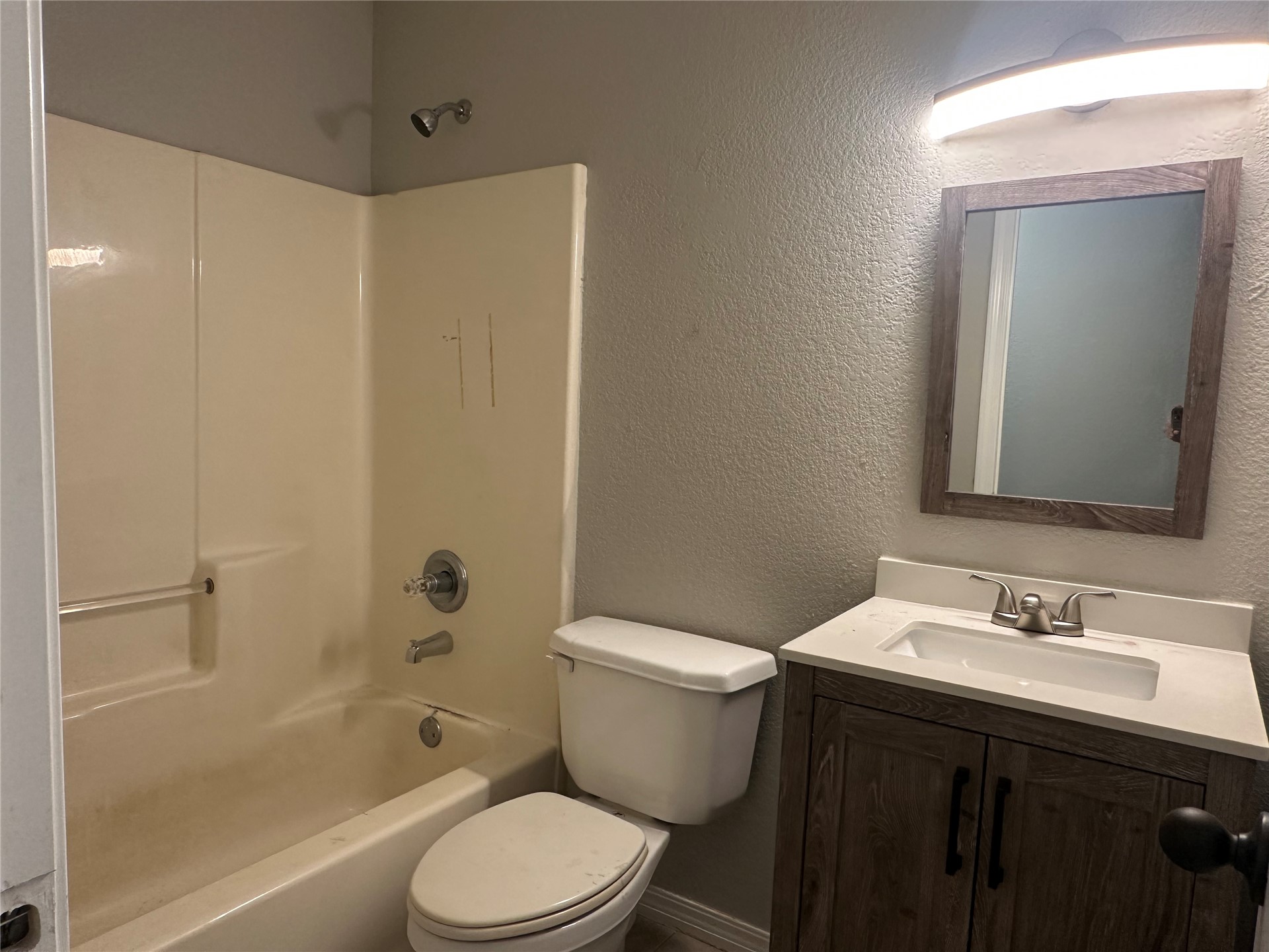 503 Quail Lake Drive Property Photo 10
