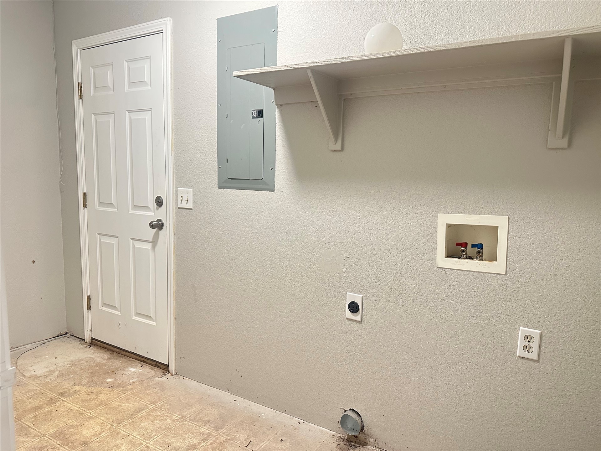 503 Quail Lake Drive Property Photo 15