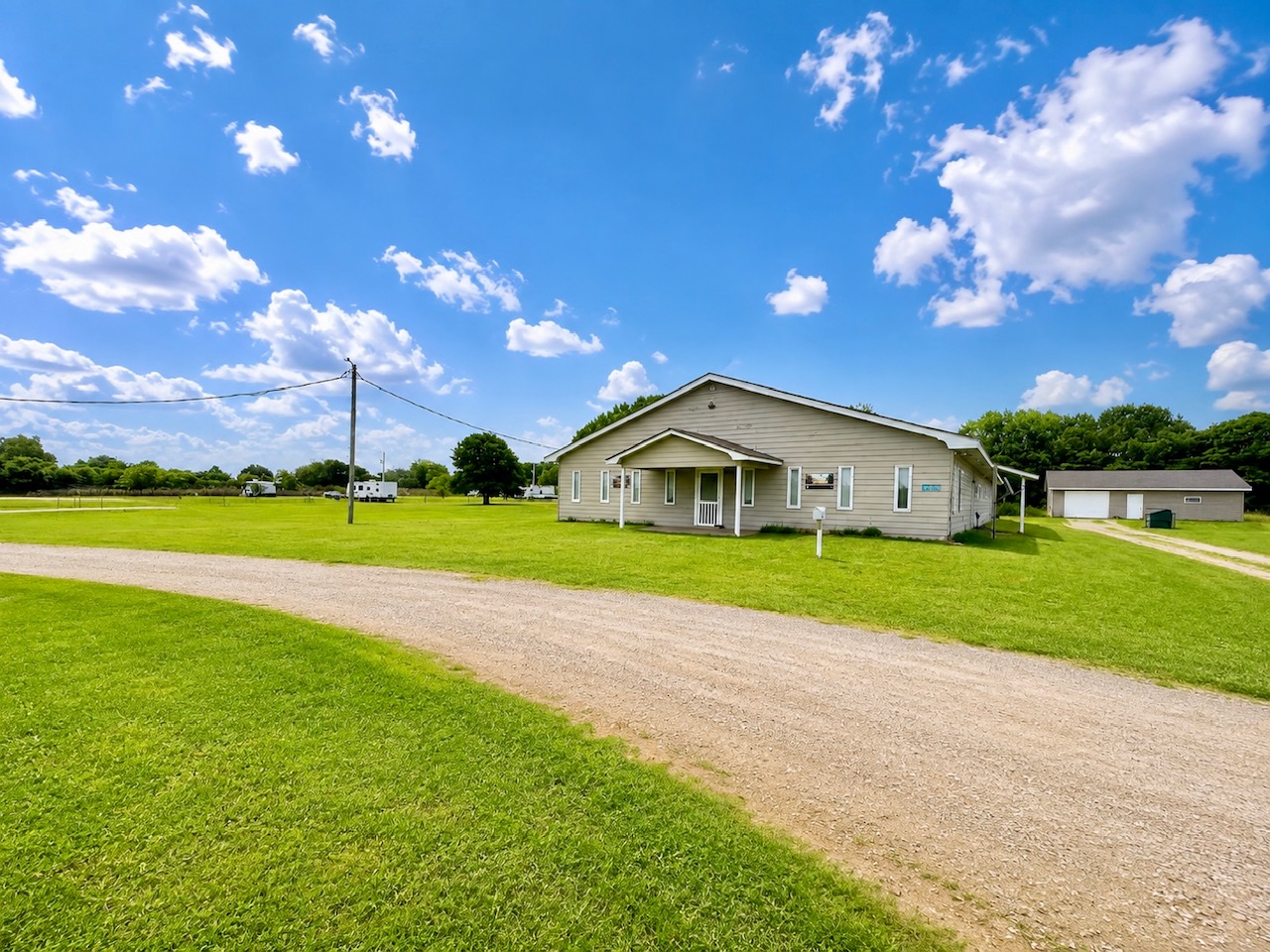 4550 Enos Road Property Photo 1