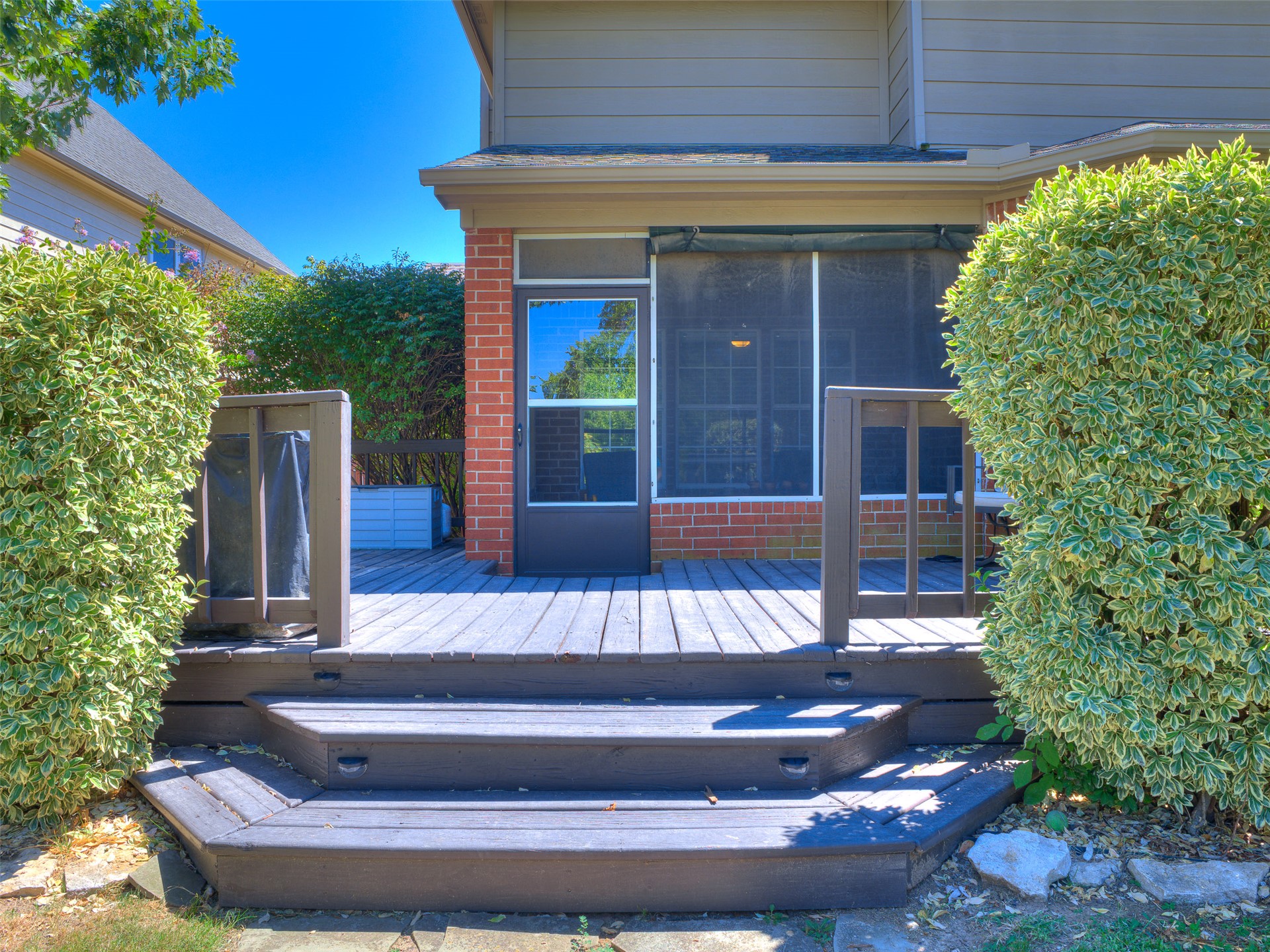 3304 W Elgin Street Property Photo 6