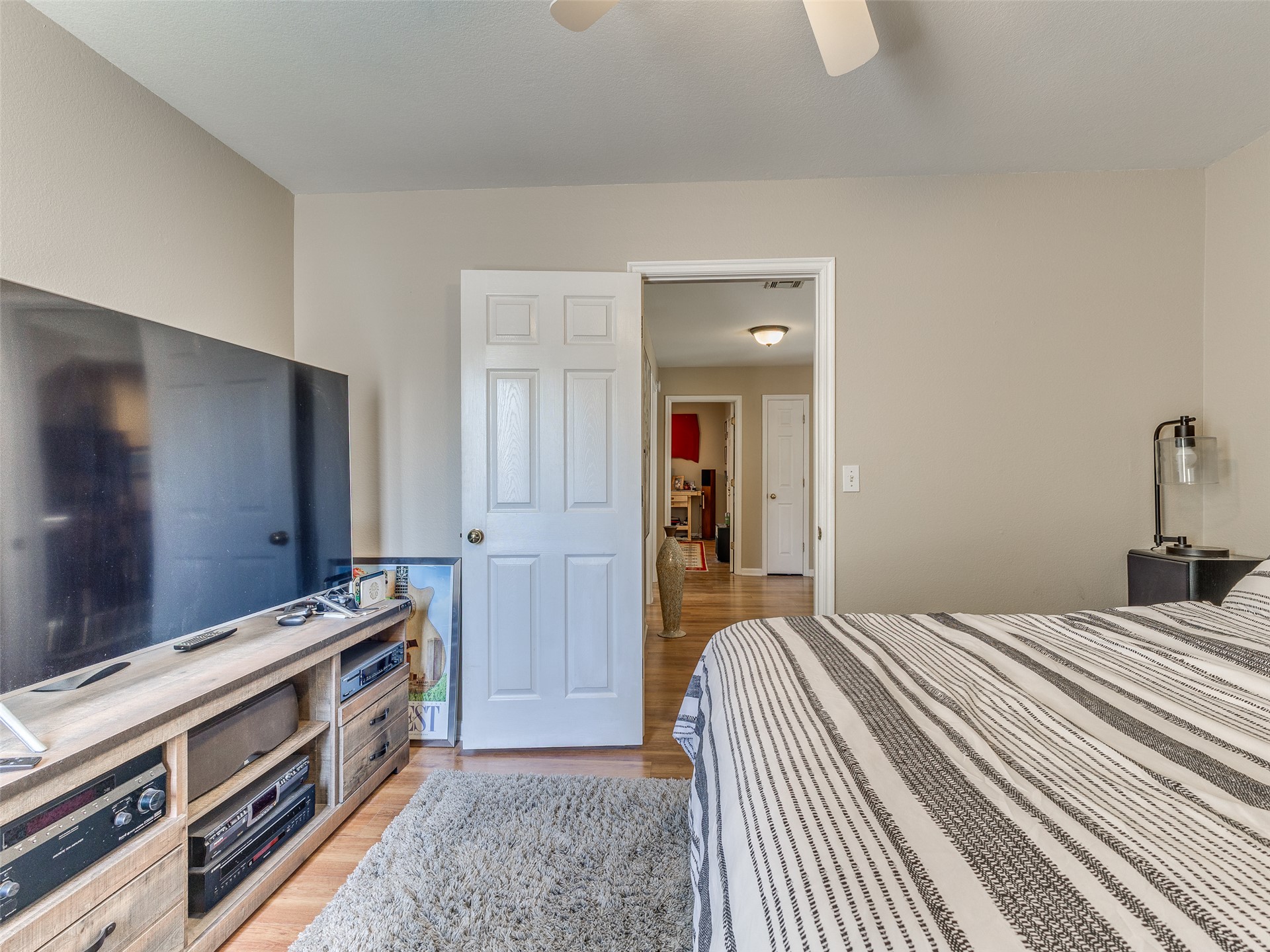 3304 W Elgin Street Property Photo 28