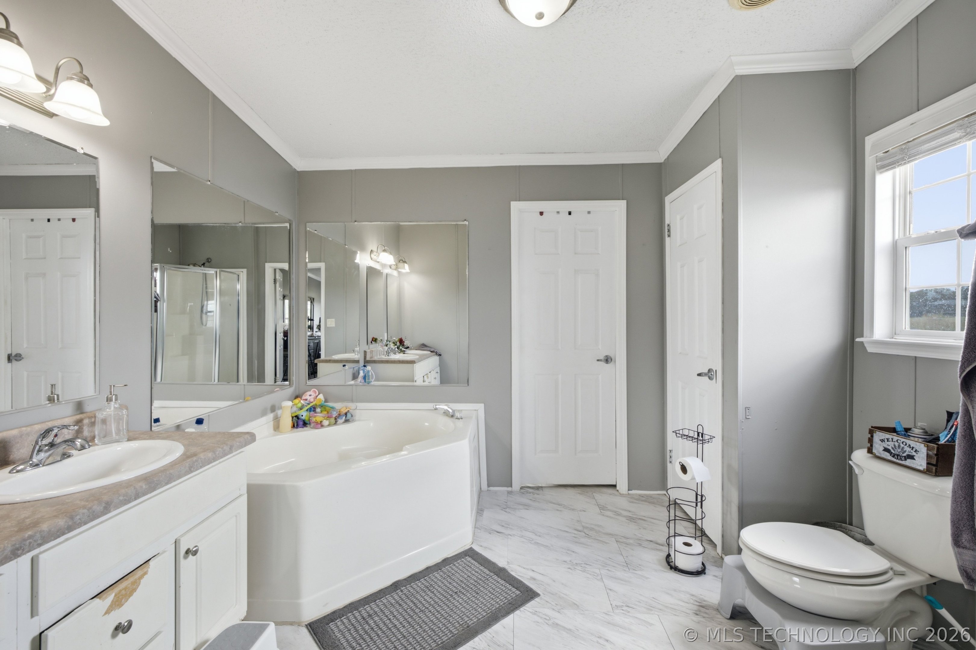 27350 S 170 Road Property Photo 13