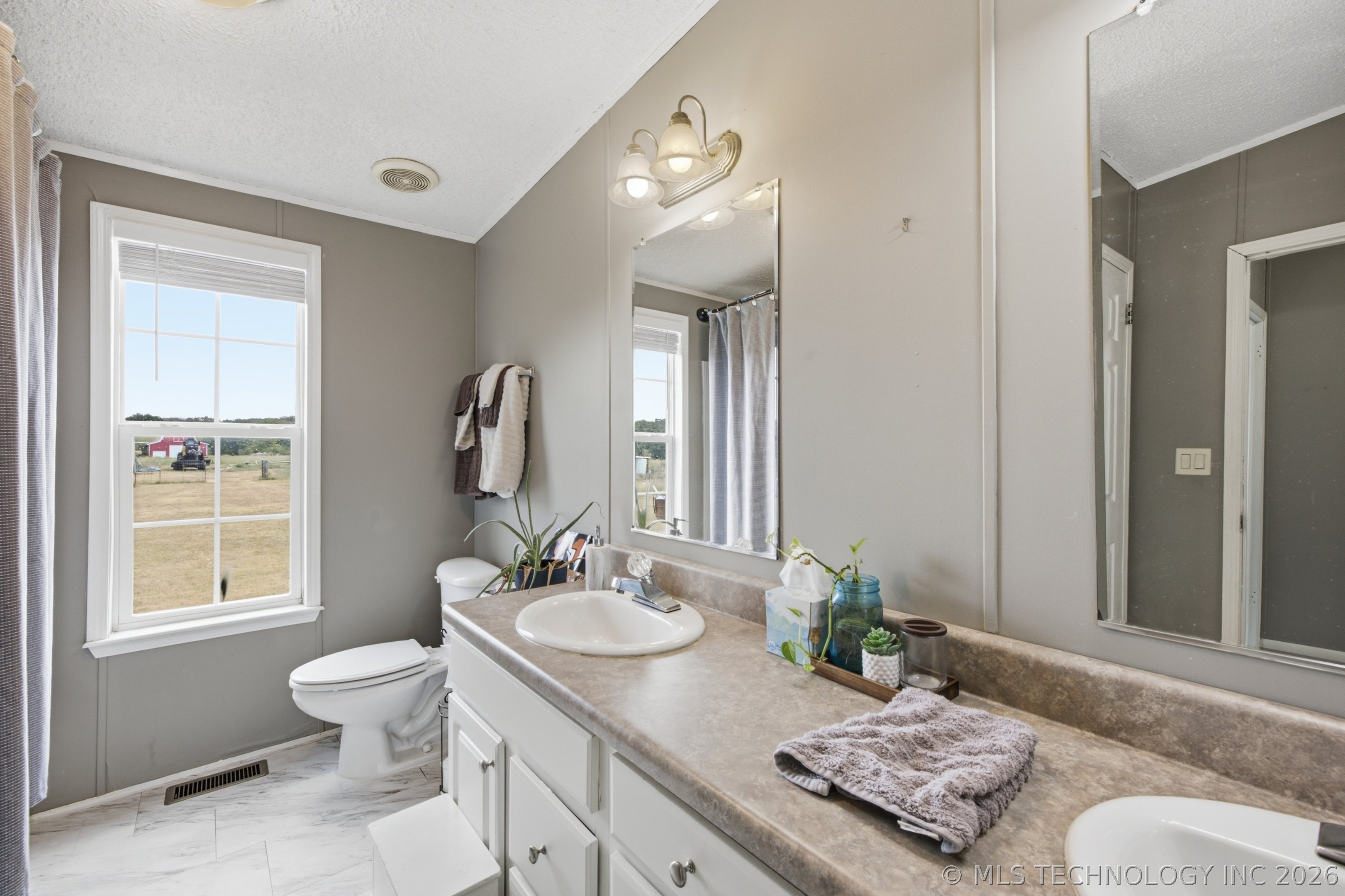 27350 S 170 Road Property Photo 21