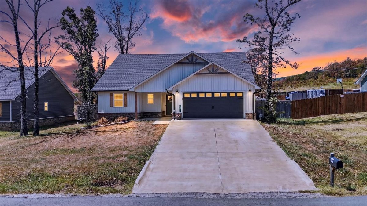 32795 Webb Lane