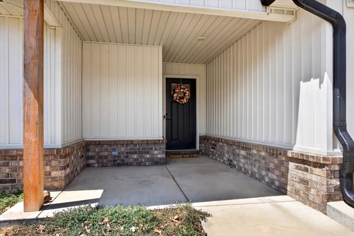 32795 Webb Lane Property Photo 5