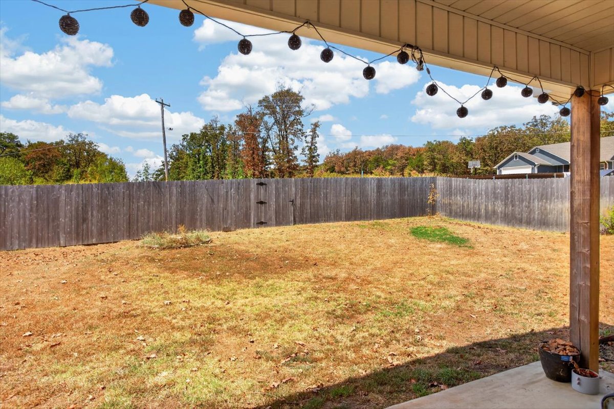 32795 Webb Lane Property Photo 6