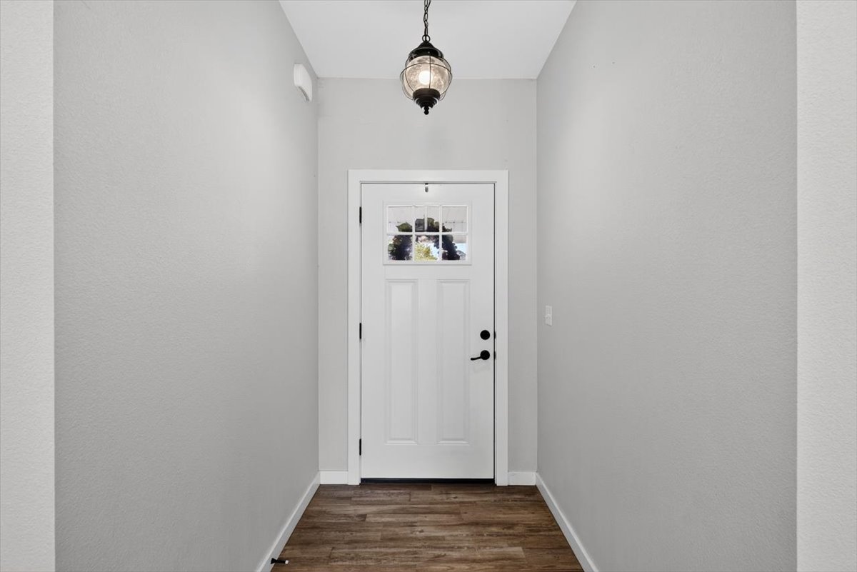 32795 Webb Lane Property Photo 9