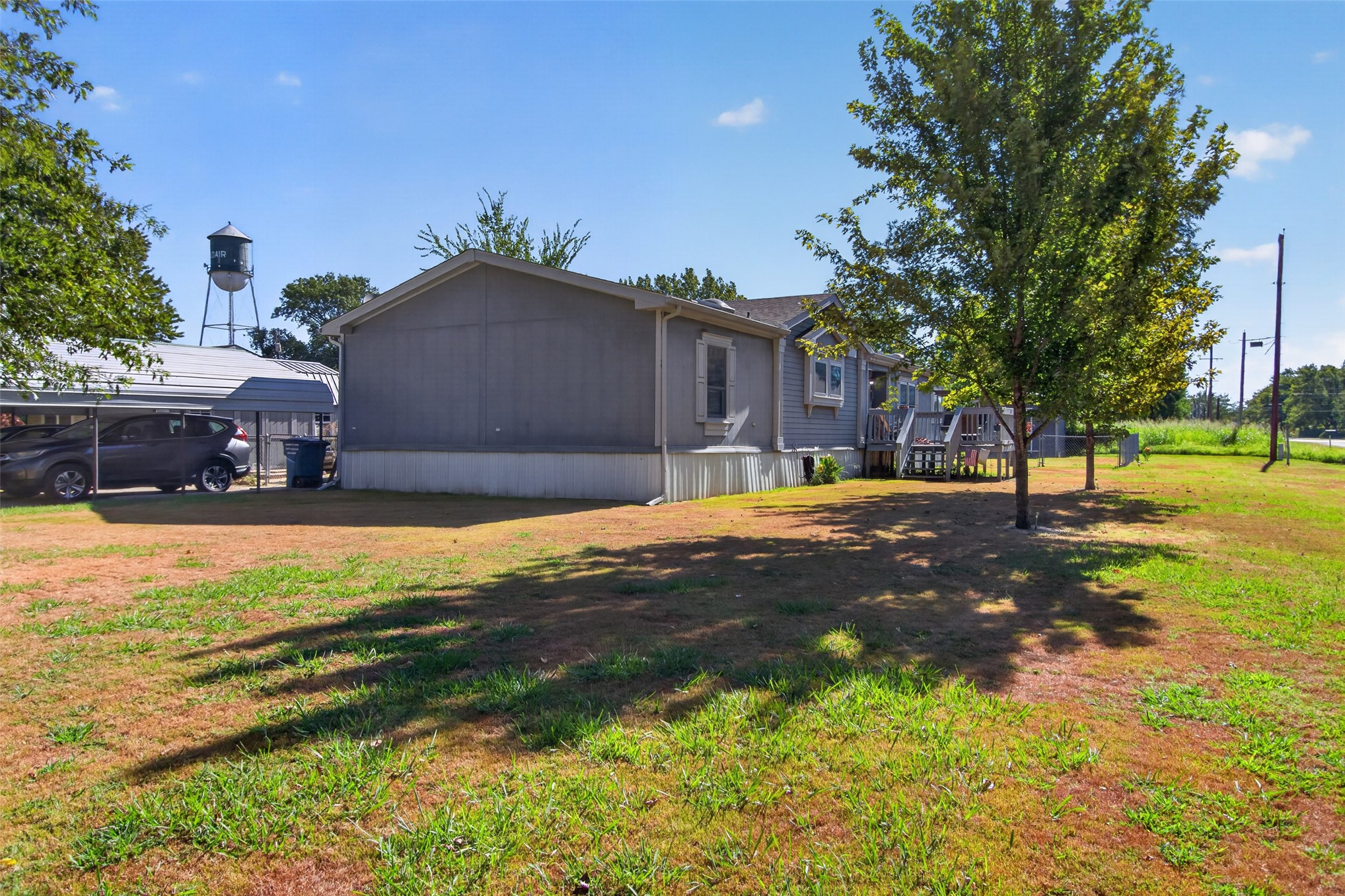 102 Ne 1st Street Property Photo 4