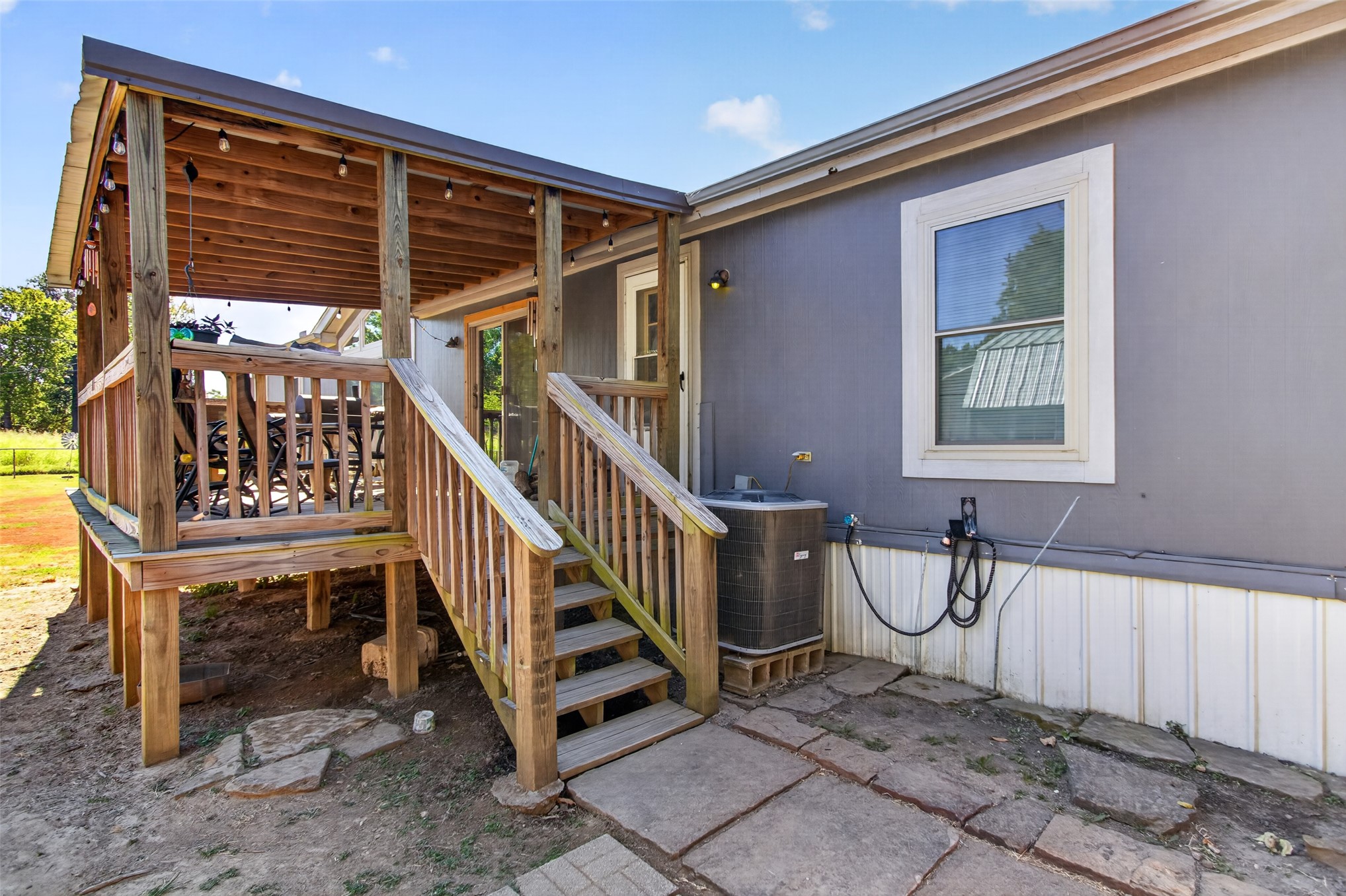 102 Ne 1st Street Property Photo 32