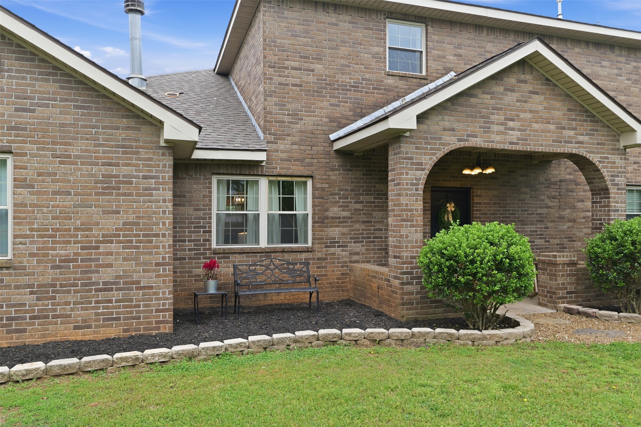 100712 S 4790 Property Photo 2