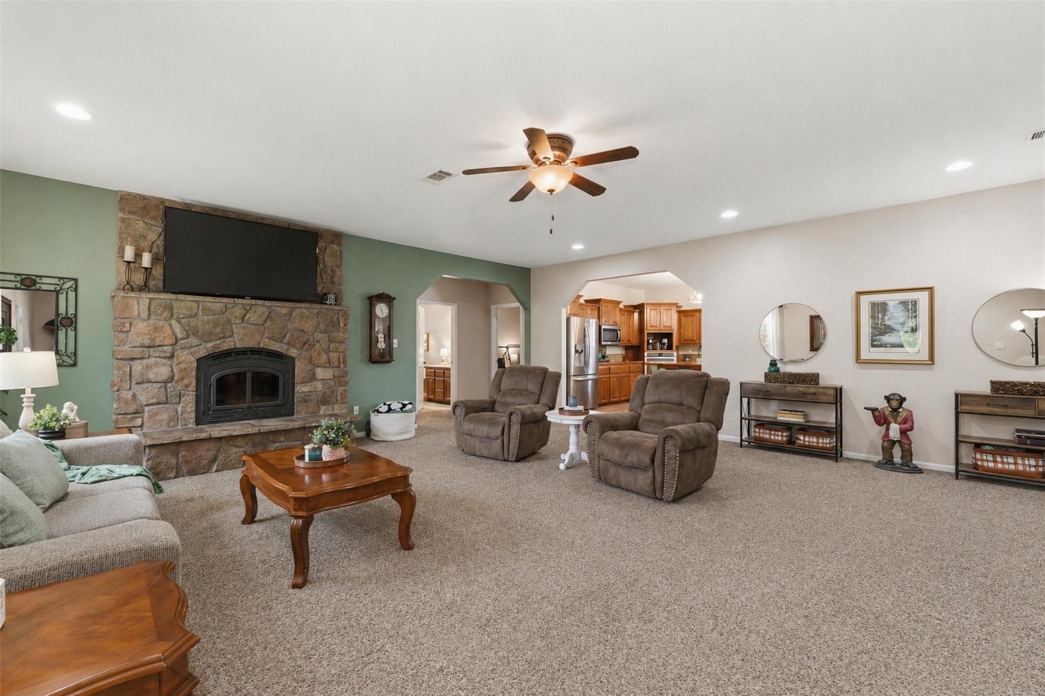 100712 S 4790 Property Photo 7