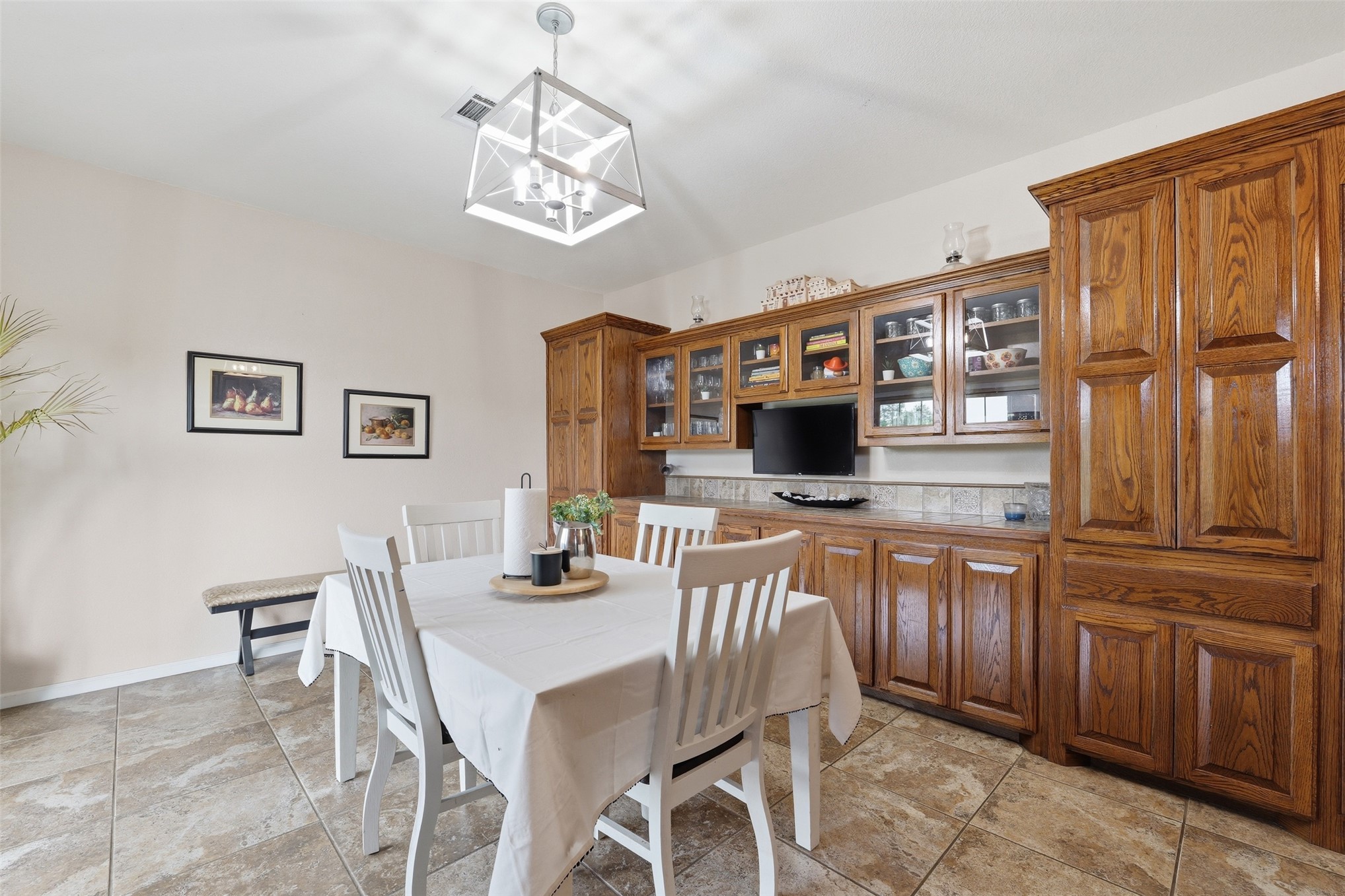 100712 S 4790 Property Photo 12