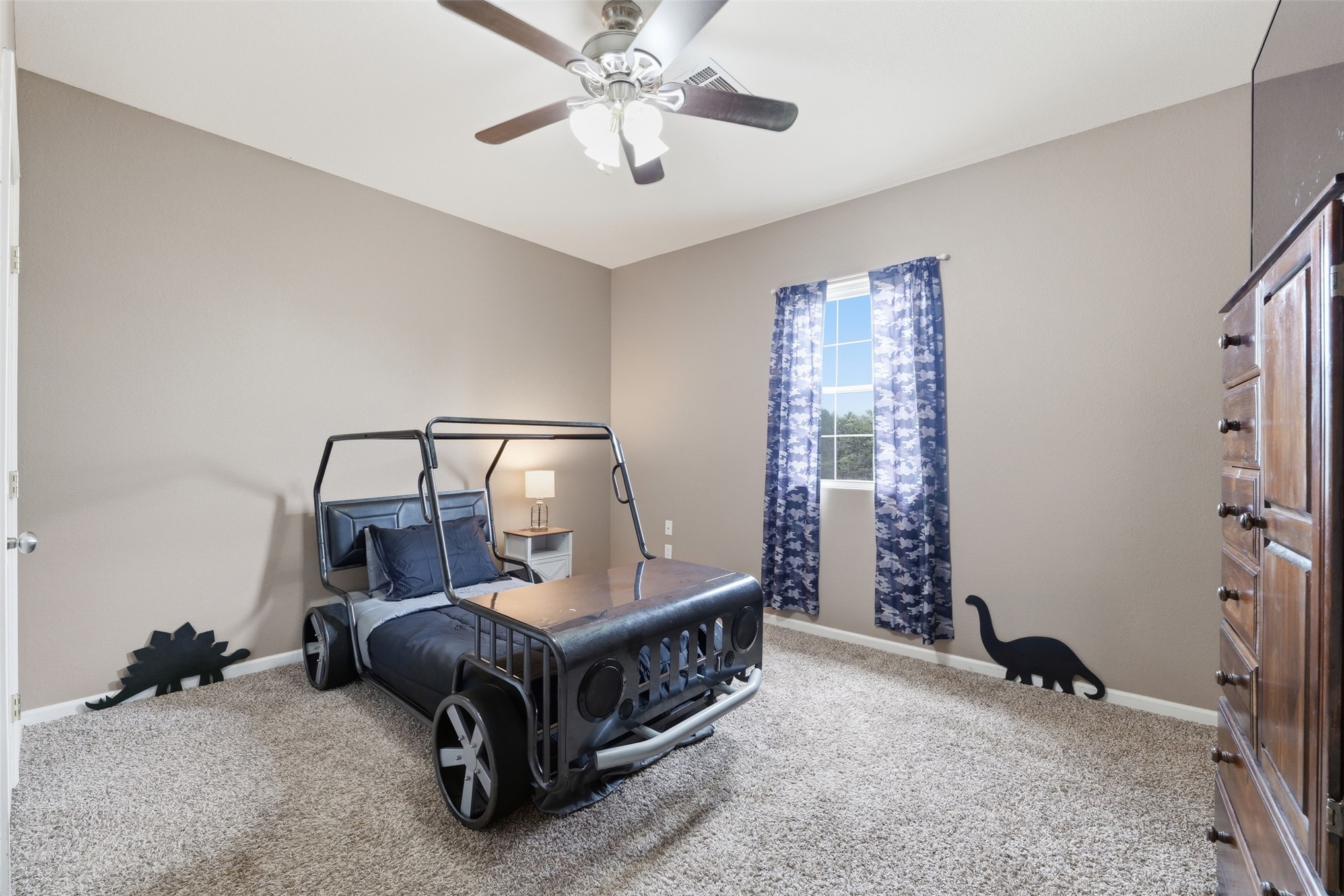 100712 S 4790 Property Photo 15