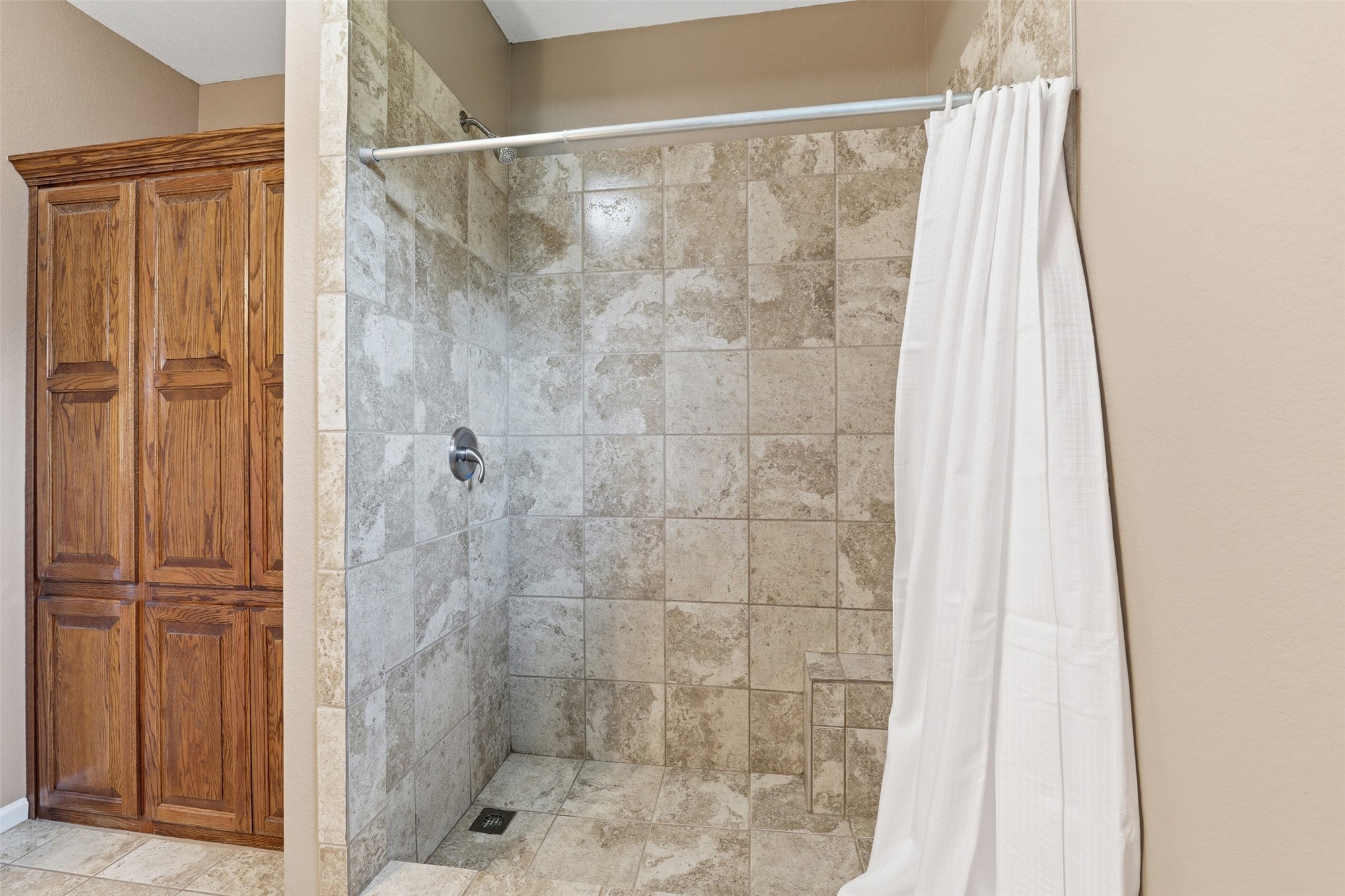 100712 S 4790 Property Photo 17