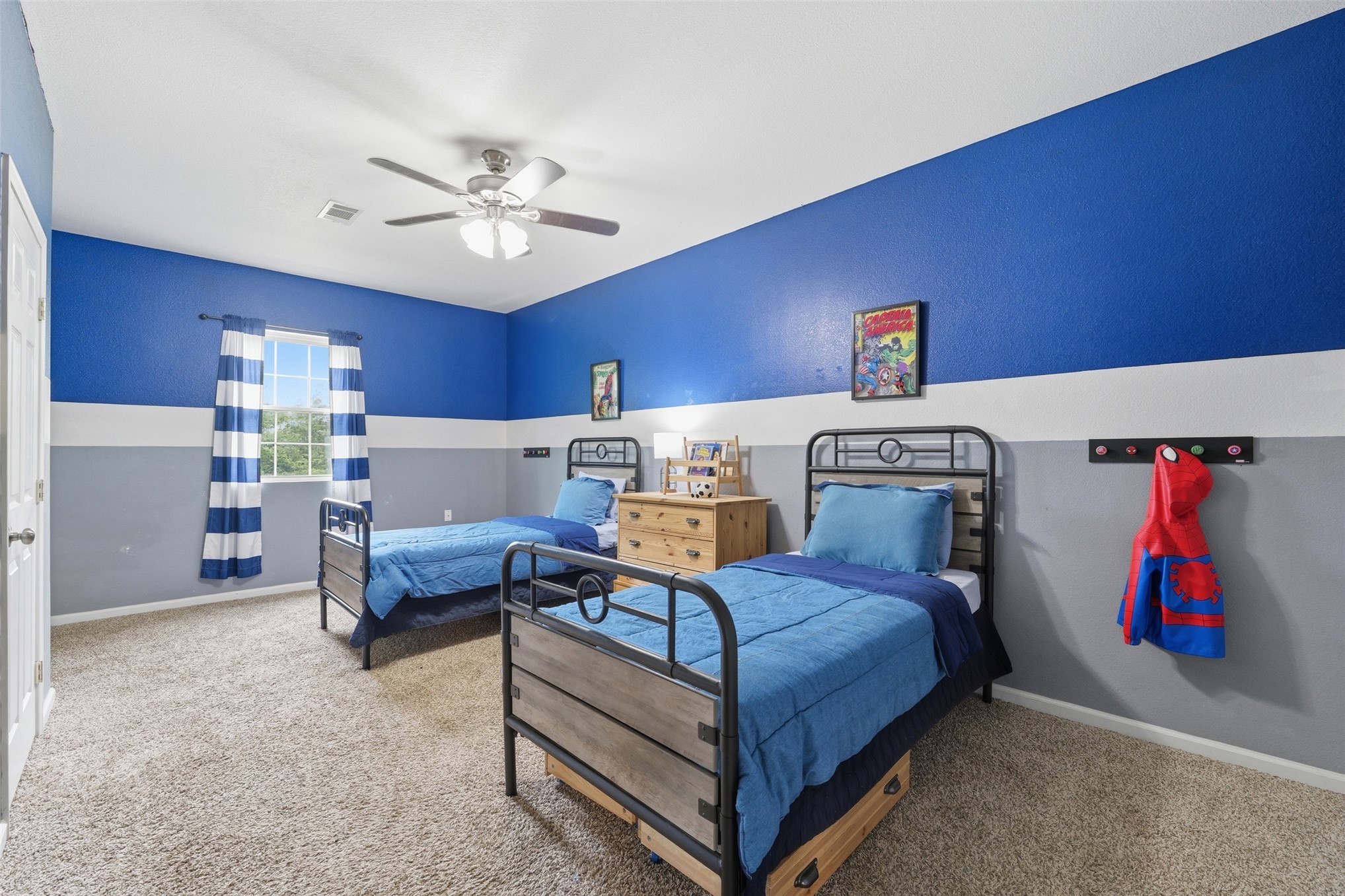 100712 S 4790 Property Photo 18