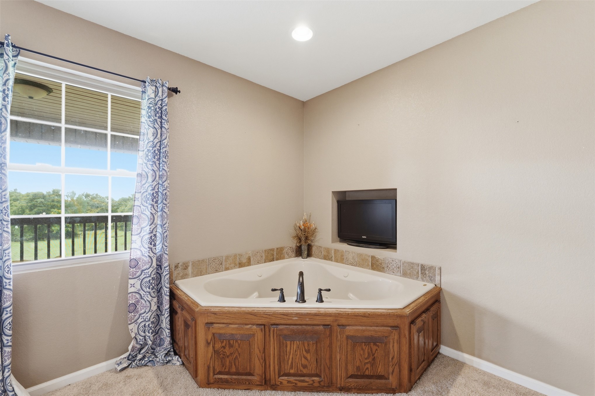 100712 S 4790 Property Photo 24