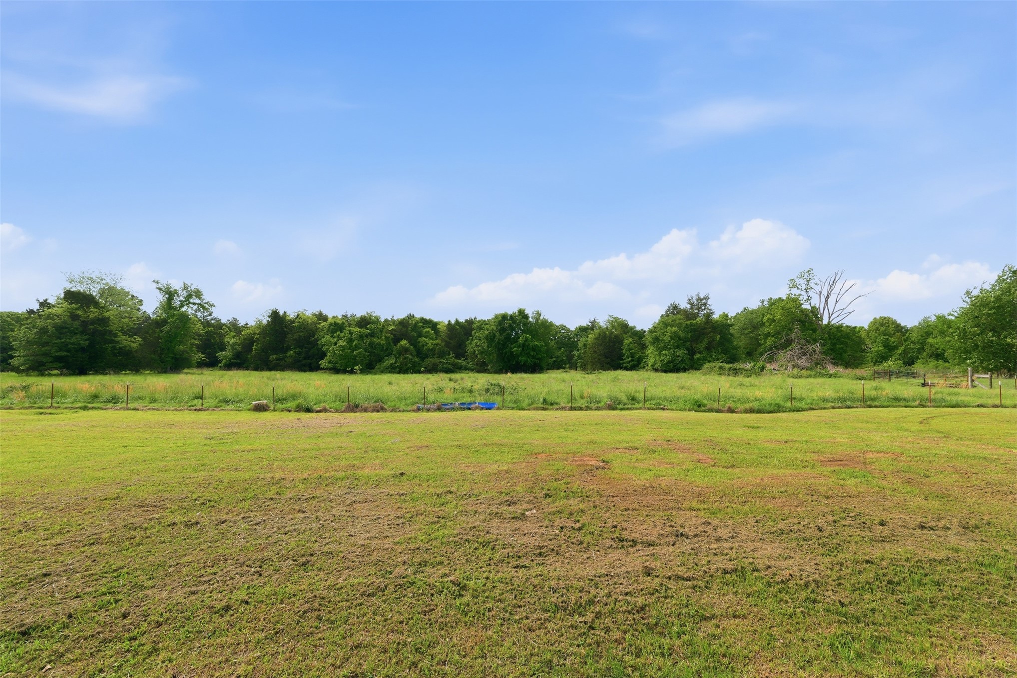100712 S 4790 Property Photo 52
