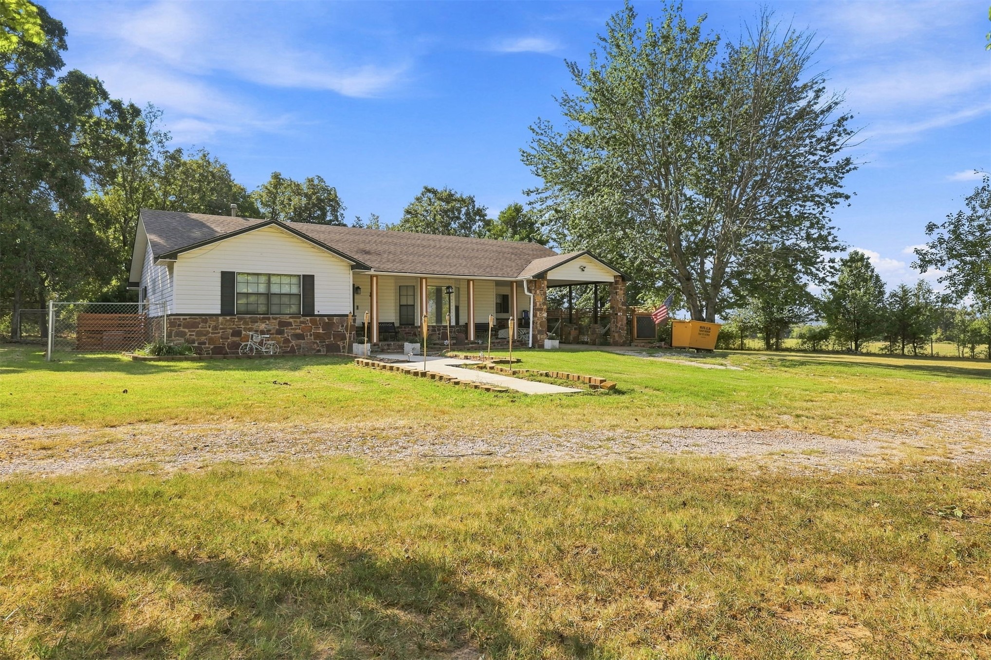 21331 W Cookson Bend Property Photo 2