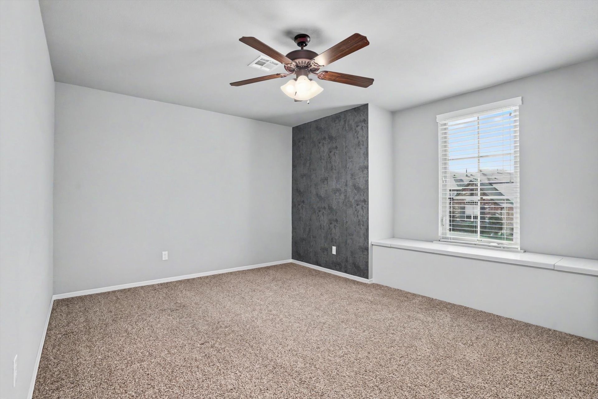 5831 E 145th Place S Property Photo 32