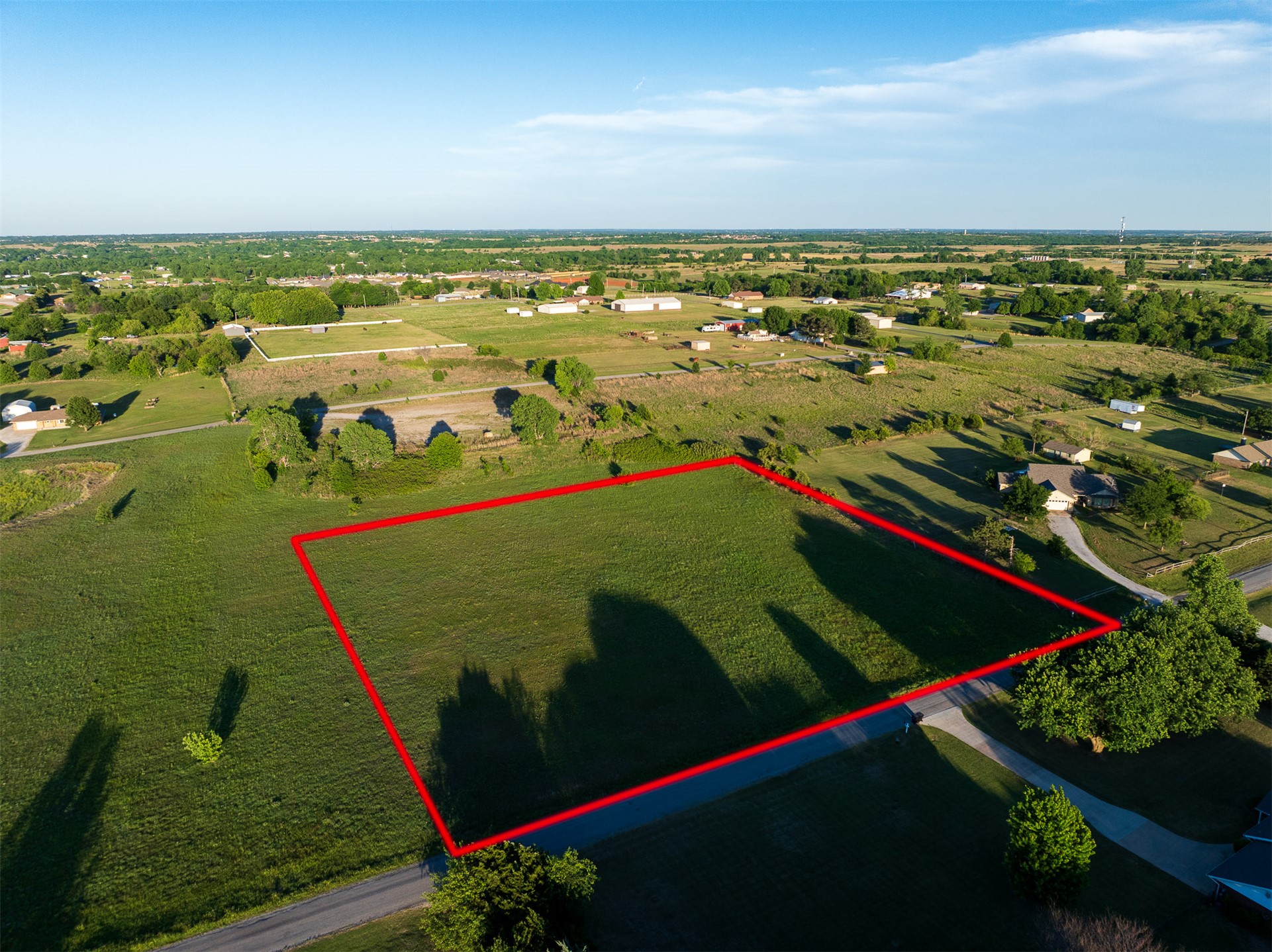 5 W County Road Property Photo 1
