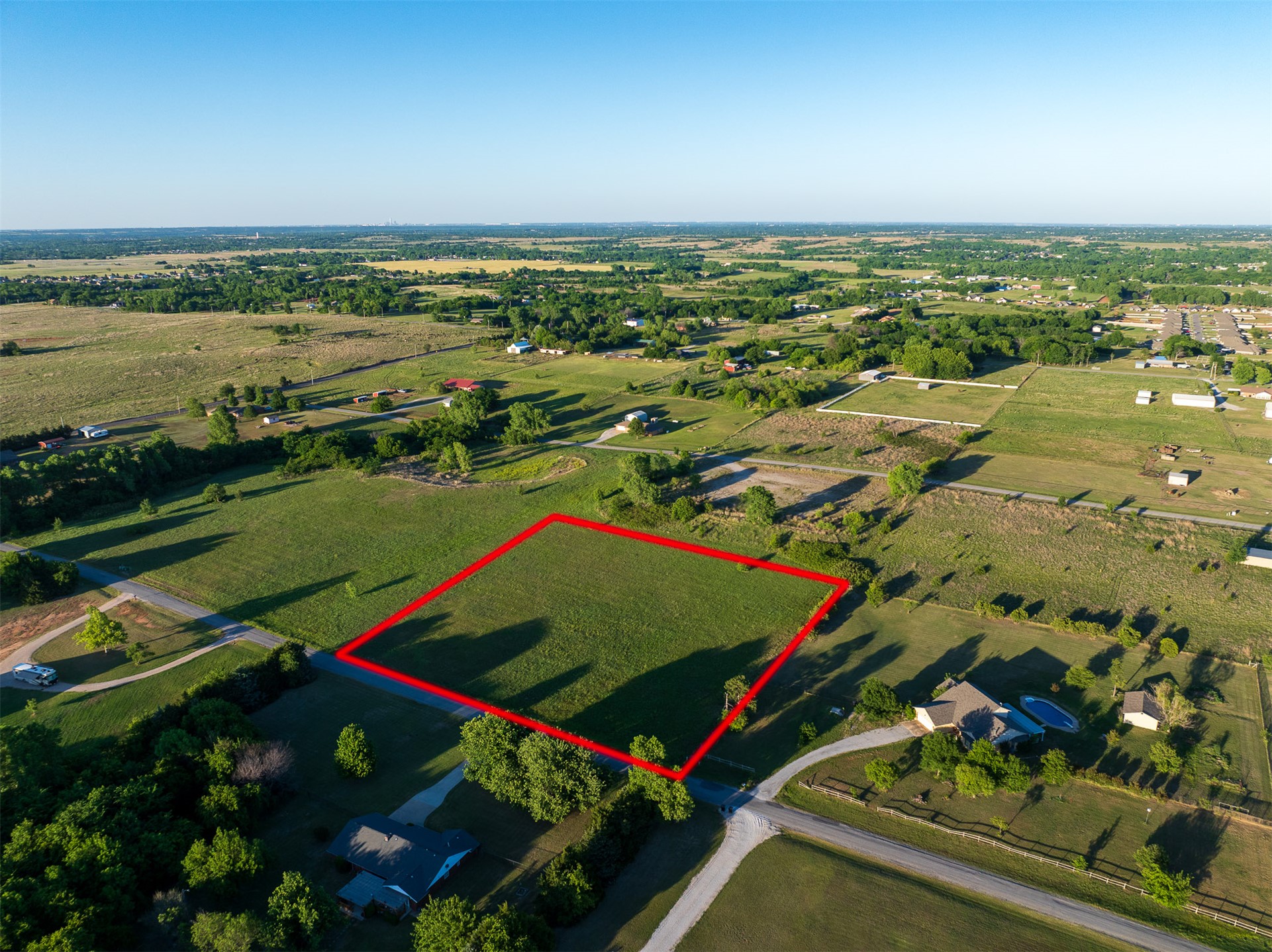 5 W County Road Property Photo 2