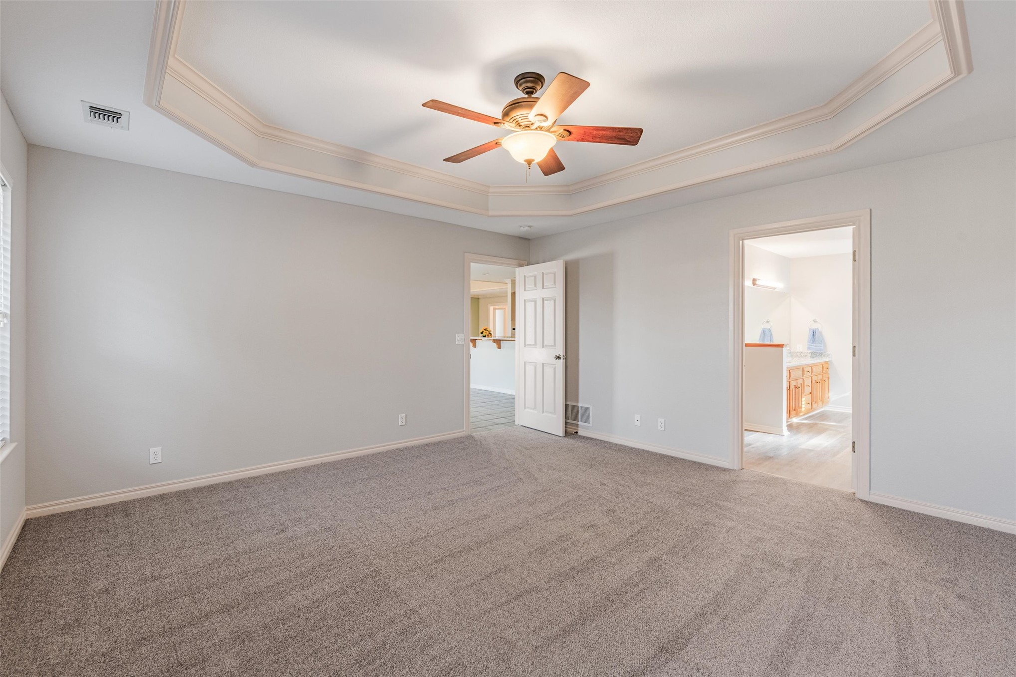5633 Parkhill Court Property Photo 33