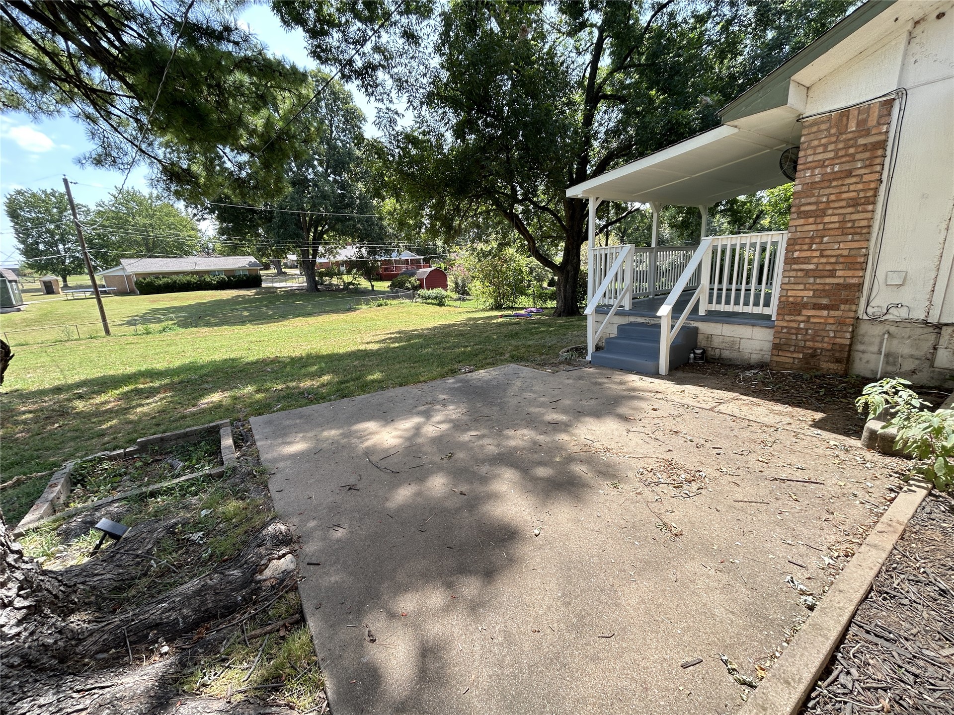 11755 S 76th East Avenue Property Photo 2