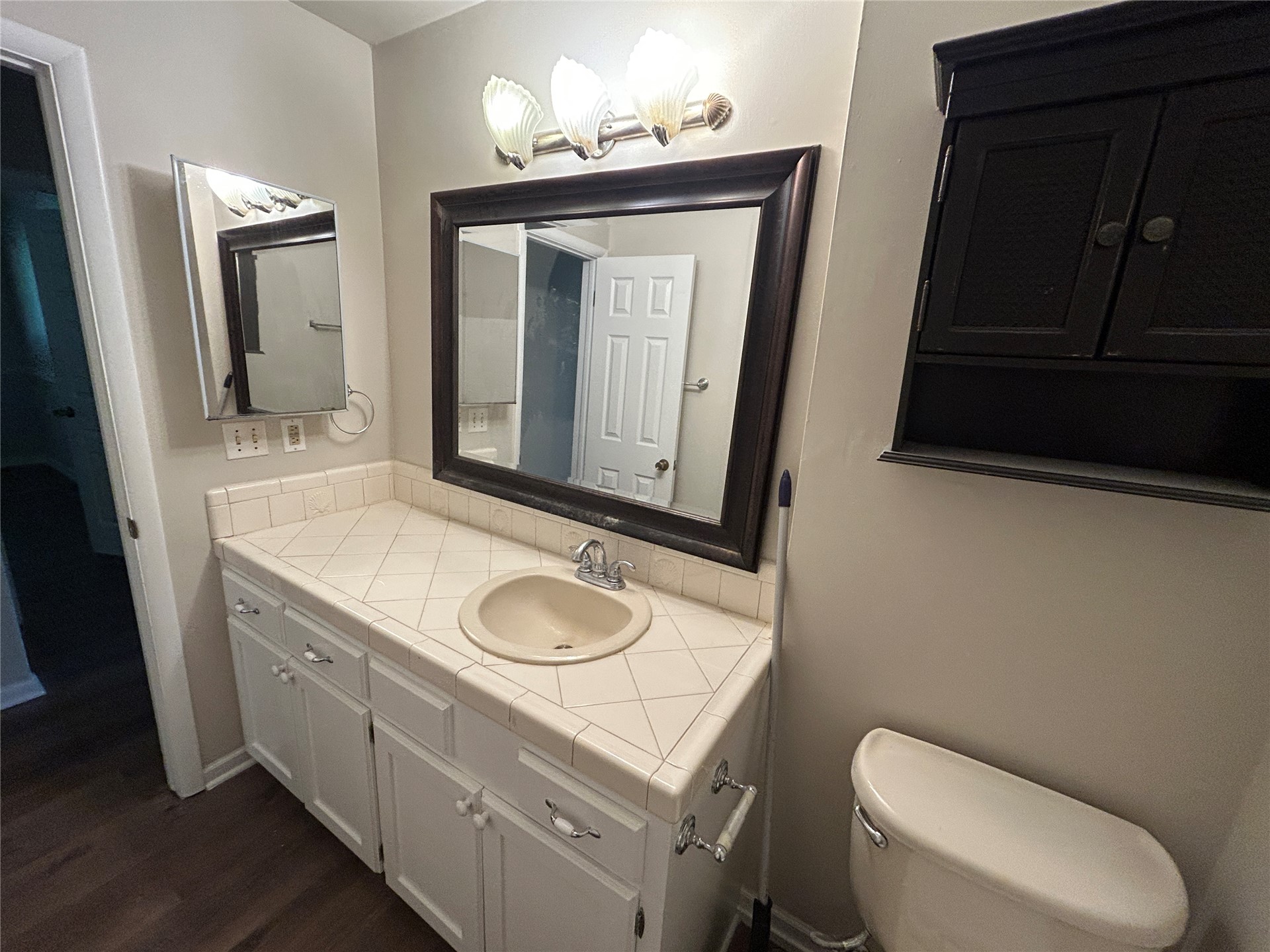 11755 S 76th East Avenue Property Photo 16