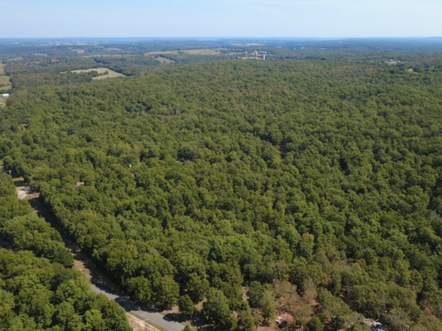 S Qualls Road Property Photo 16
