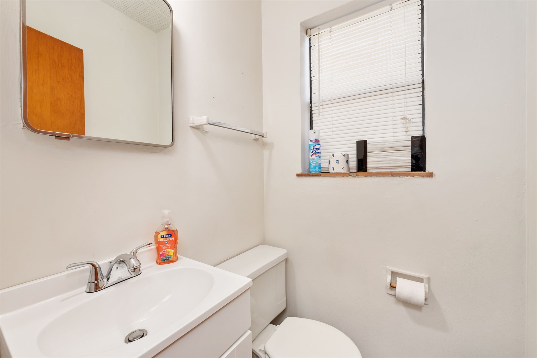 109 N Casaver Avenue Property Photo 20