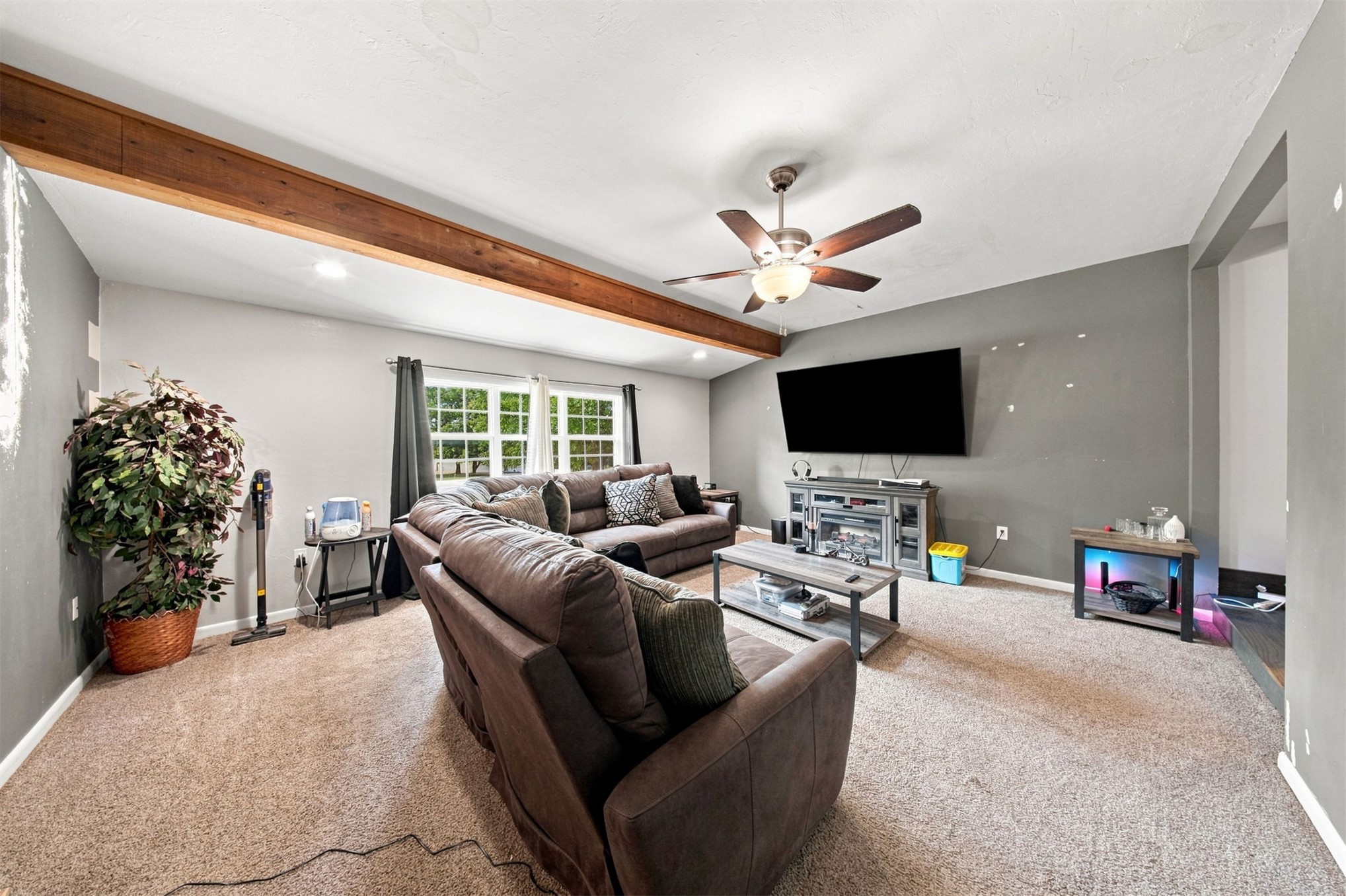 1408 E Cherry Street E Property Photo 7