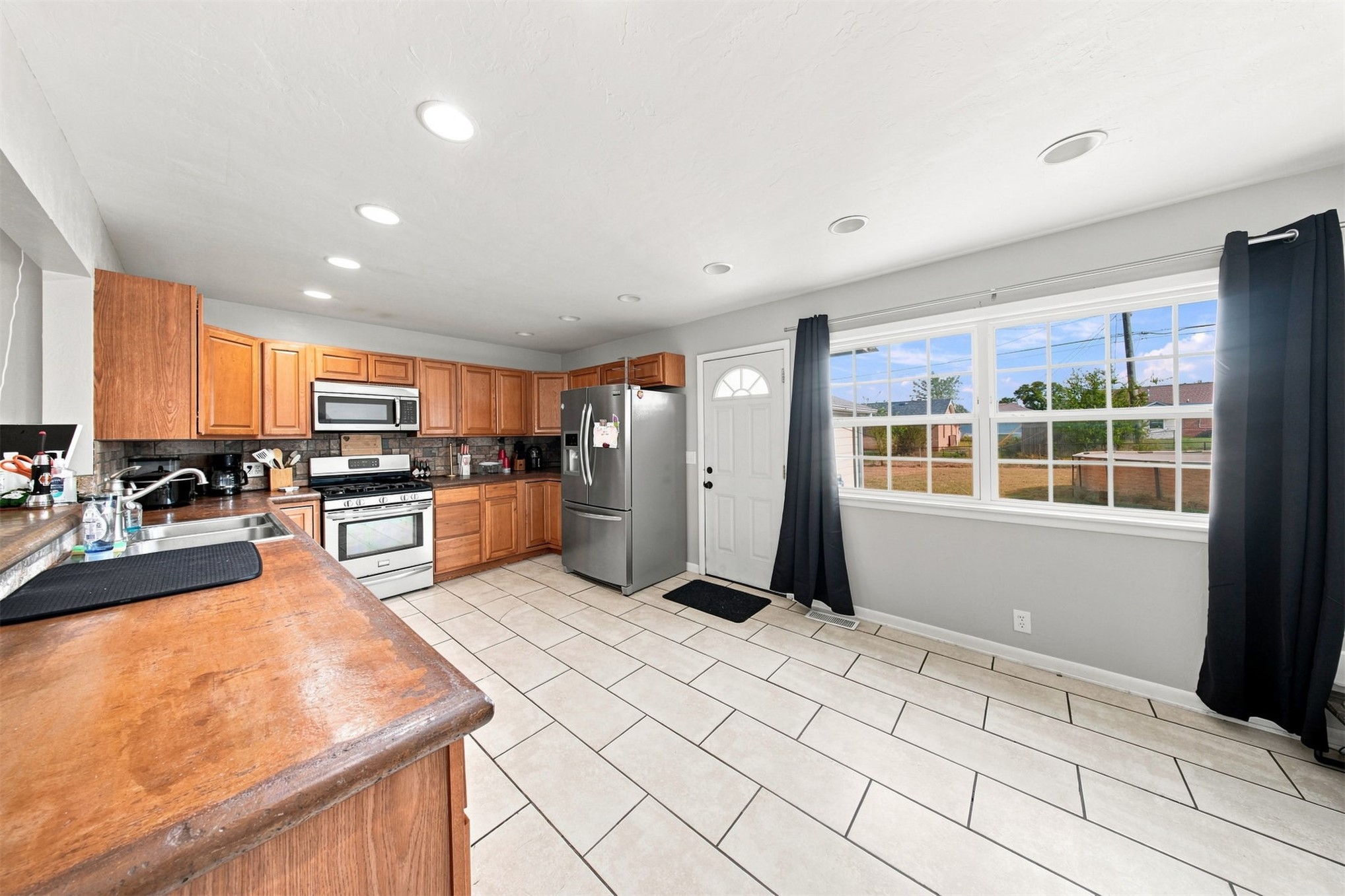 1408 E Cherry Street E Property Photo 12