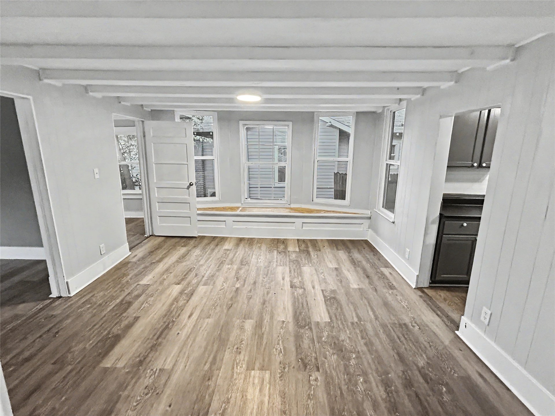 1305 Cherry Street Property Photo 3