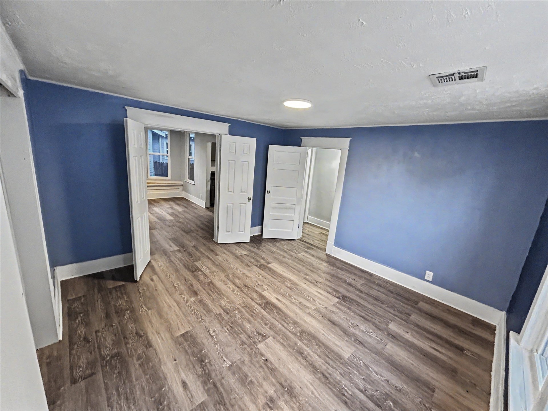 1305 Cherry Street Property Photo 7