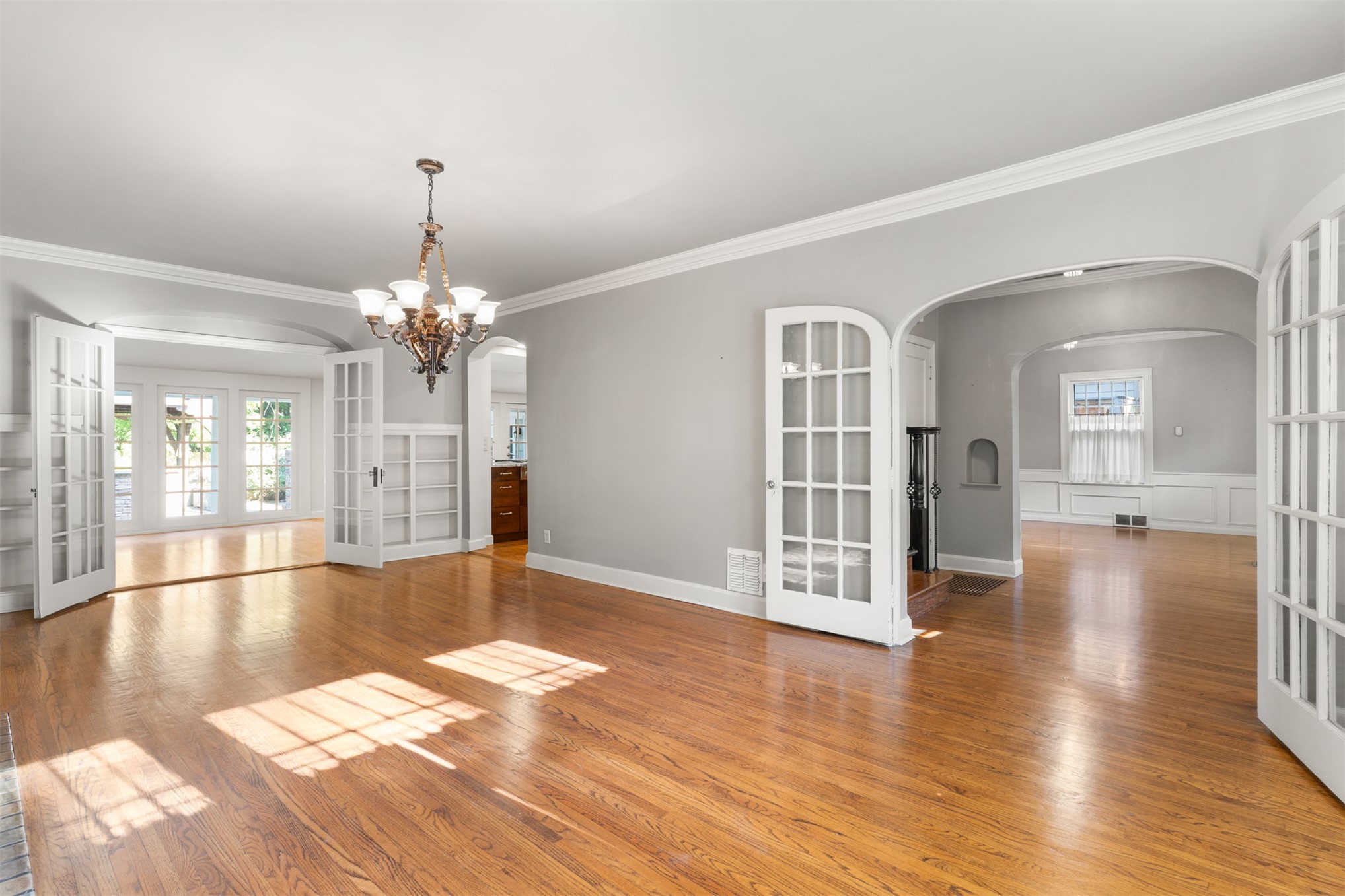 2908 S Cincinnati Avenue Property Photo 15
