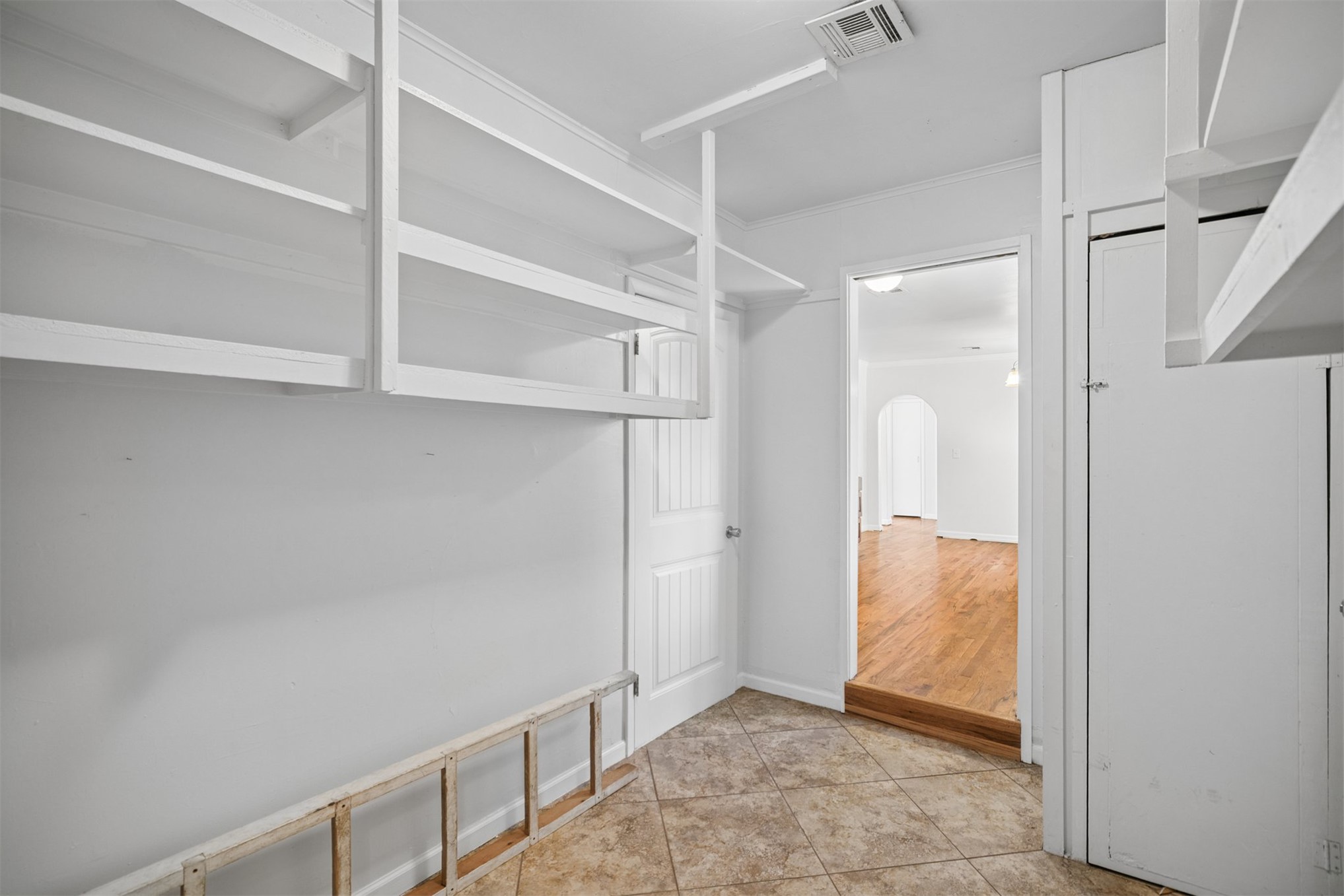 408 N Cedar Street Property Photo 16